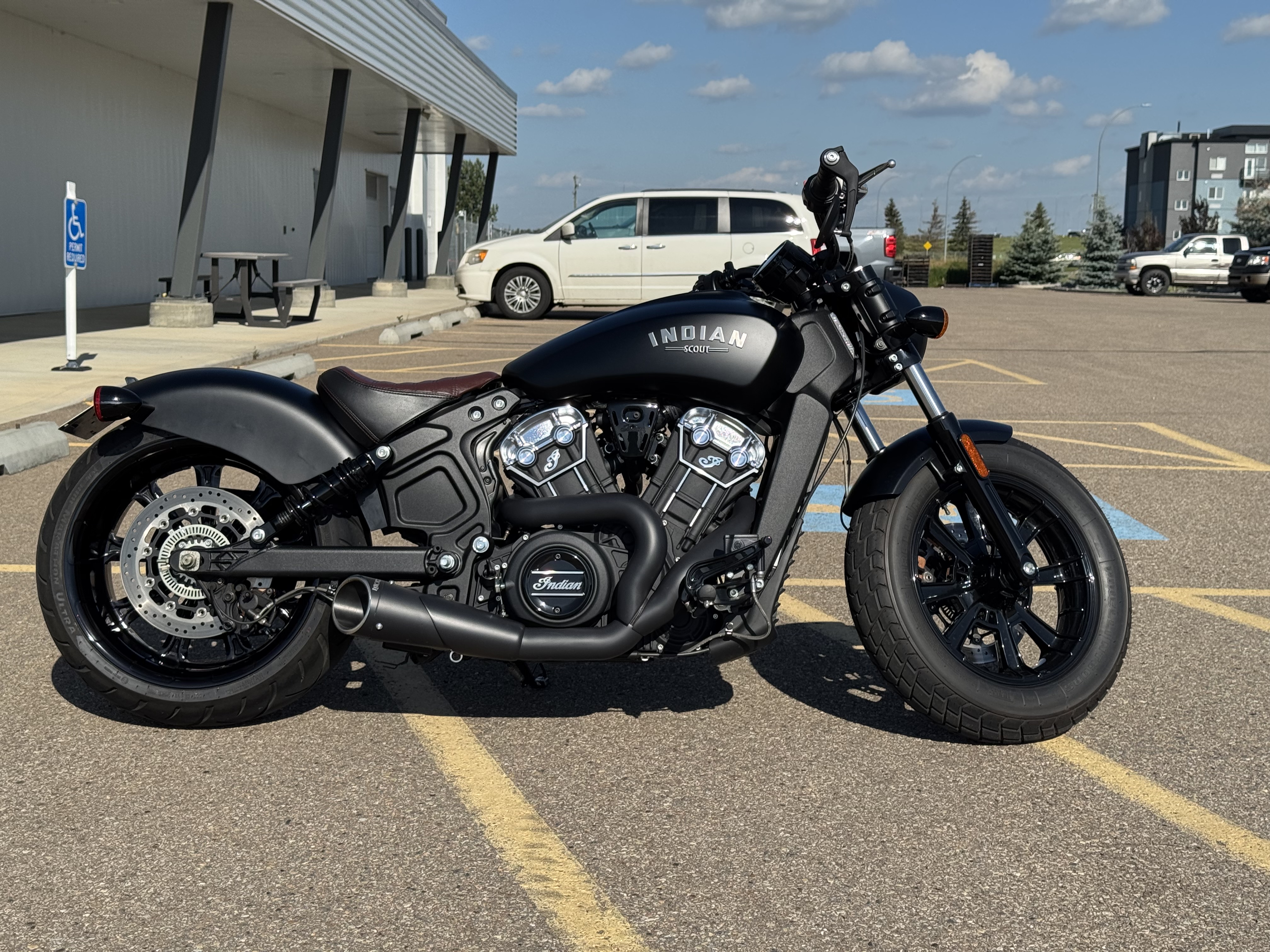 2021 Indian Motorcycle Scout Bobber Dark Horse ABS - RC FAT TIRE KIT - LOW KMS - PAYMENTS AS LOW AS $129 BI WKLY! - Photo 8