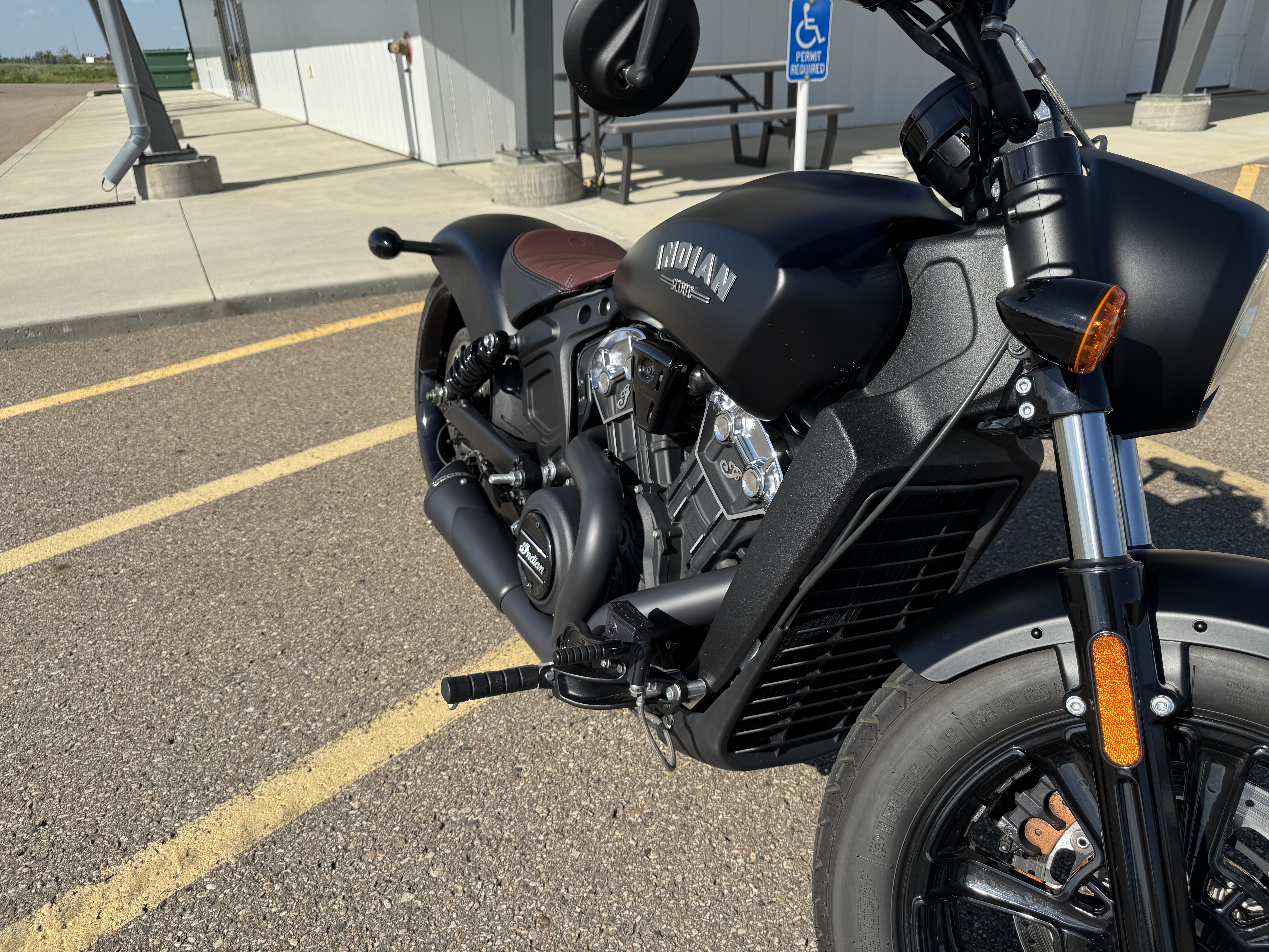 2021 Indian Motorcycle Scout Bobber Dark Horse ABS - RC FAT TIRE KIT - LOW KMS - PAYMENTS AS LOW AS $129 BI WKLY! - Photo 11