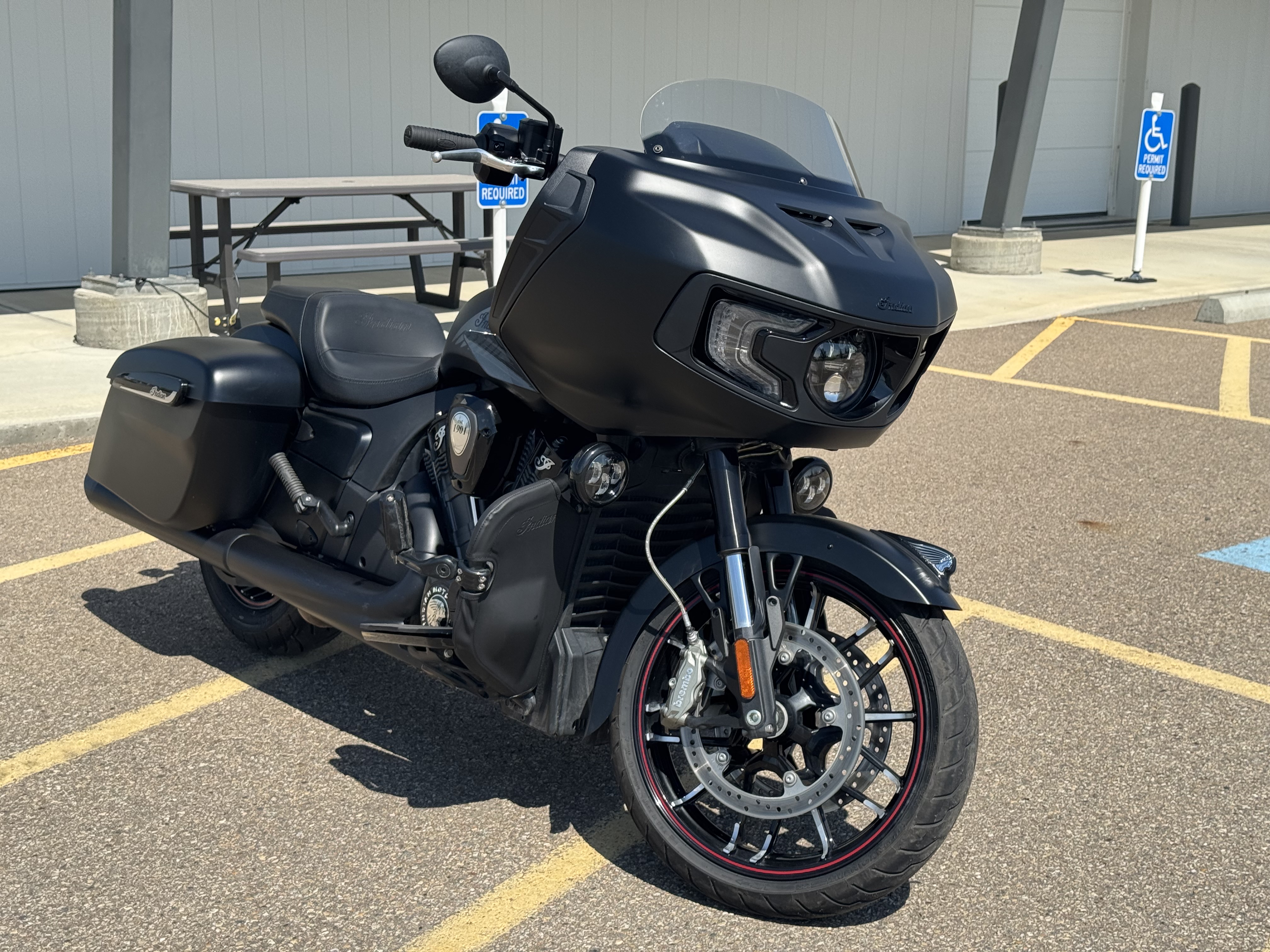 2023 Indian Motorcycle Challenger Dark Horse - PAYMENTS AS LOW AS $189 BI-WKLY! - Photo 8