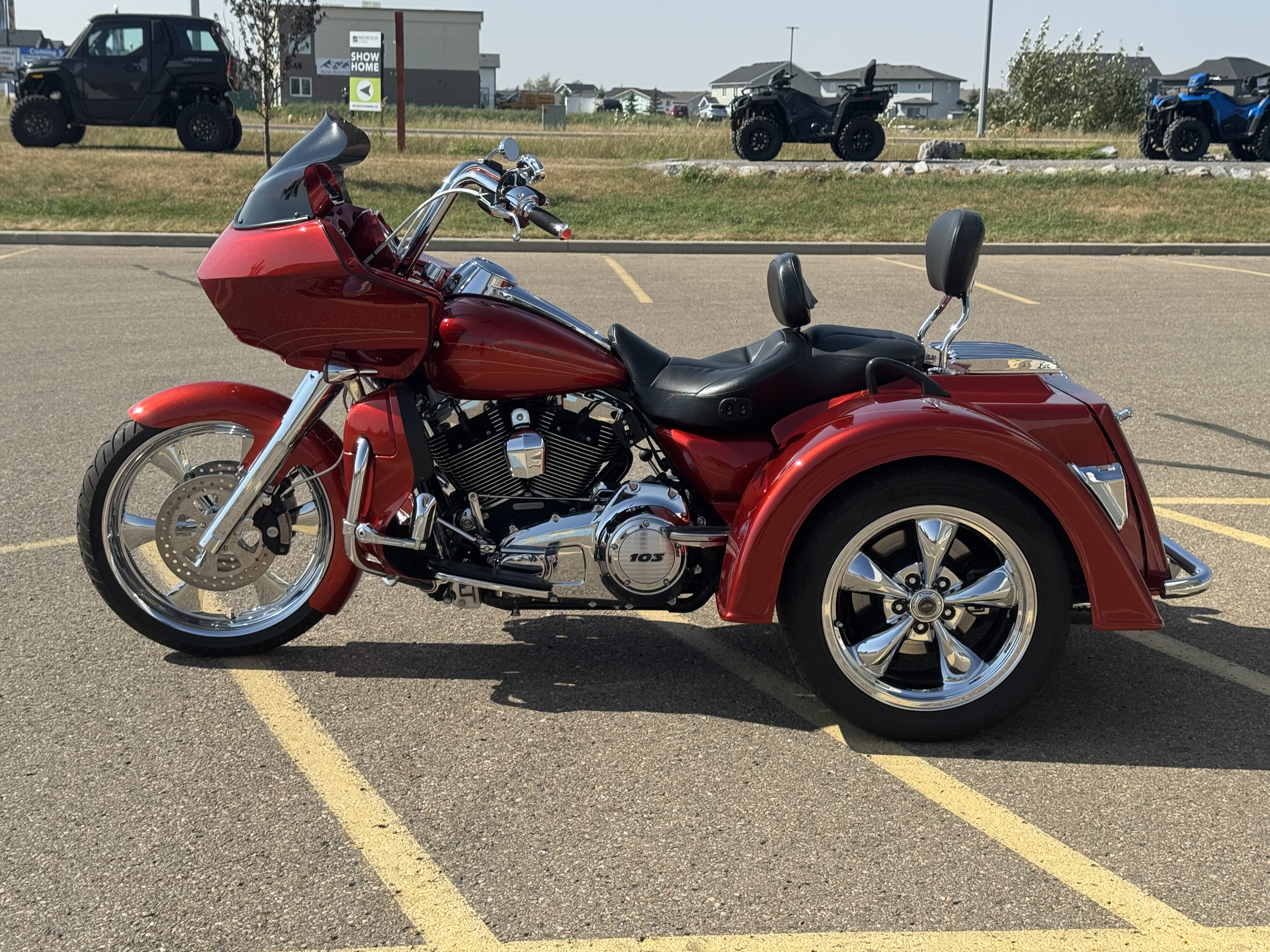 2013 Harley-Davidson® HARLEY DAVIDSON ROAD GLIDE TRIKE - LAZY DAWG CONVERSION - HIGH END BUILD! LOW AS $239 BIWKLY! - Photo 3