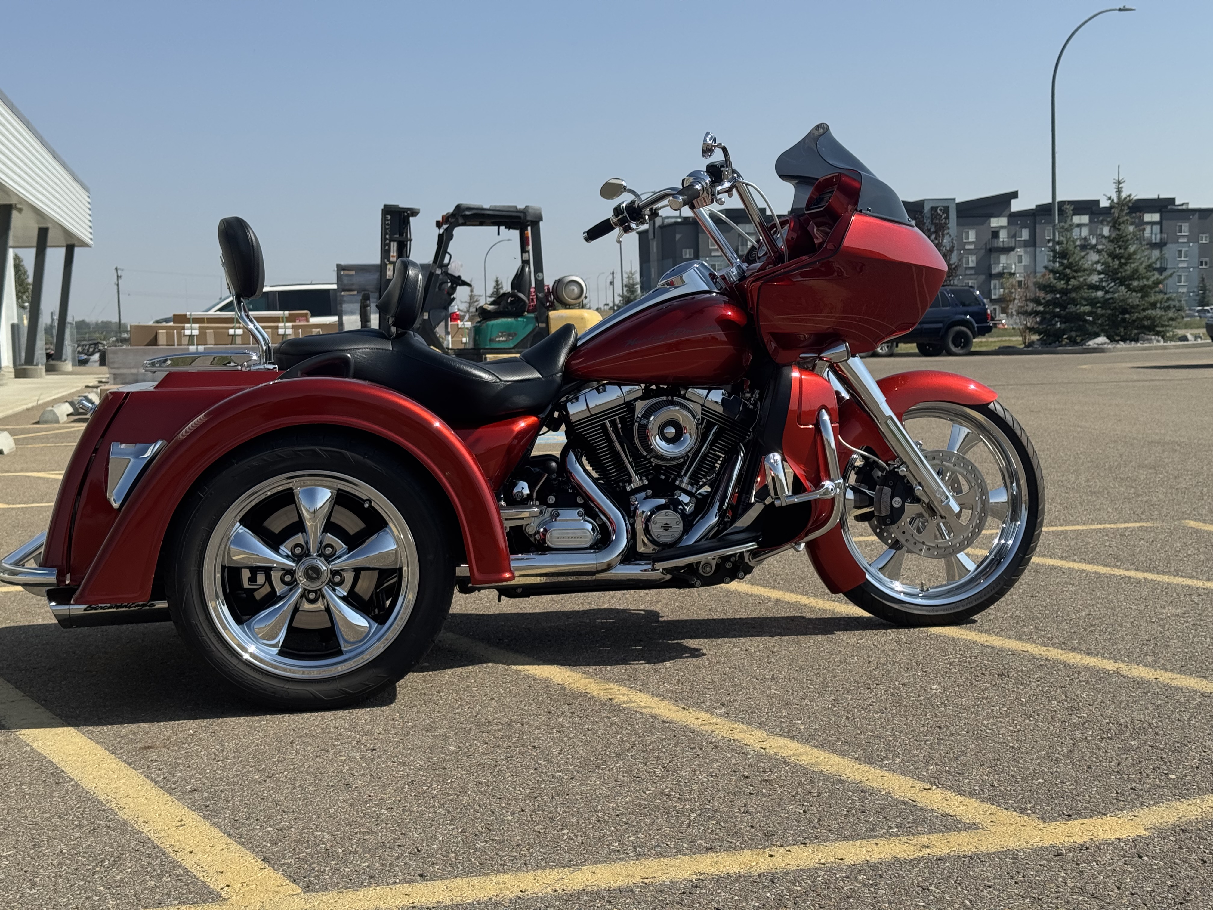 2013 Harley-Davidson® HARLEY DAVIDSON ROAD GLIDE TRIKE - LAZY DAWG CONVERSION - HIGH END BUILD! LOW AS $239 BIWKLY! - Photo 7
