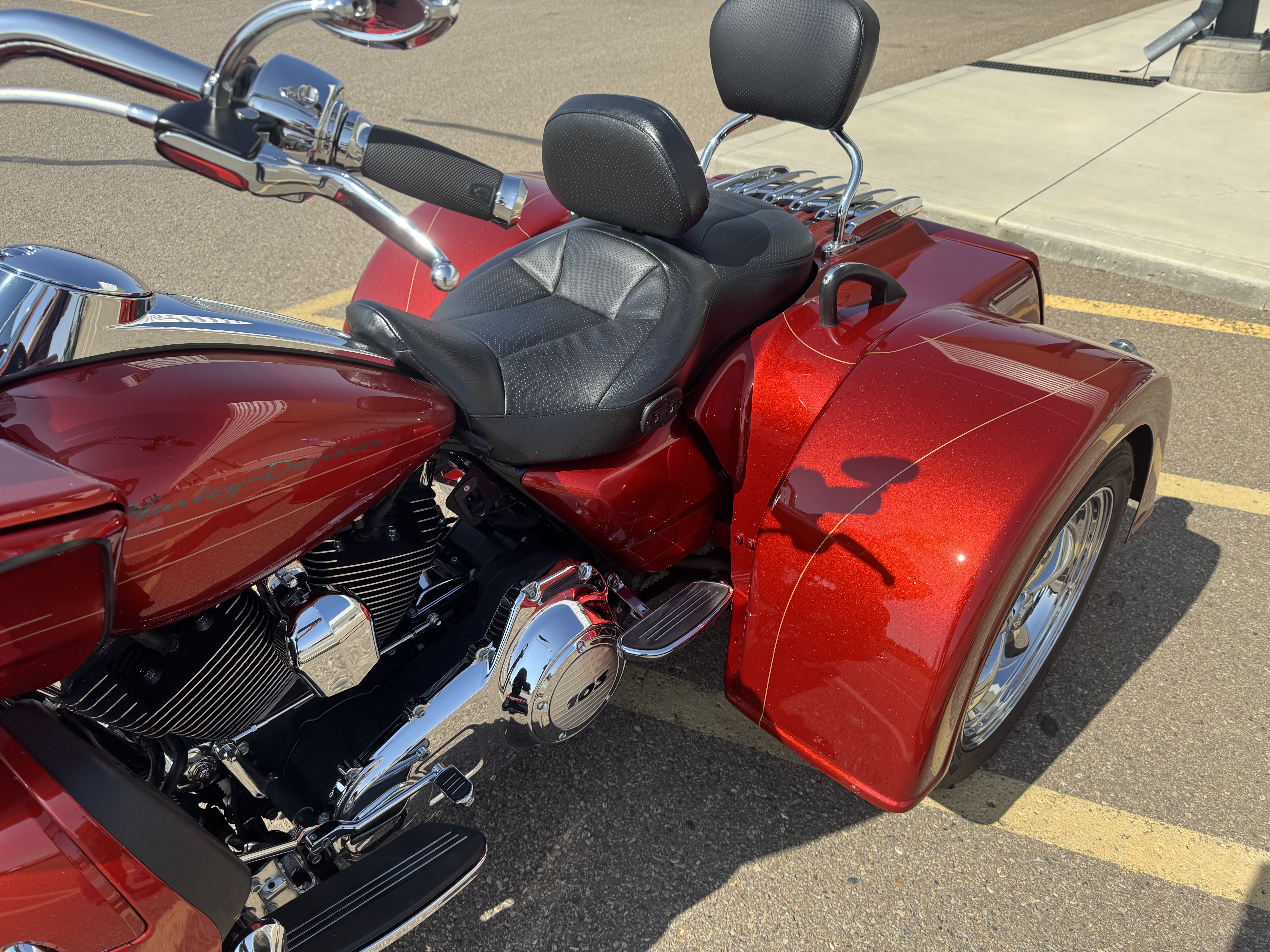 2013 Harley-Davidson® HARLEY DAVIDSON ROAD GLIDE TRIKE - LAZY DAWG CONVERSION - HIGH END BUILD! LOW AS $239 BIWKLY! - Photo 11