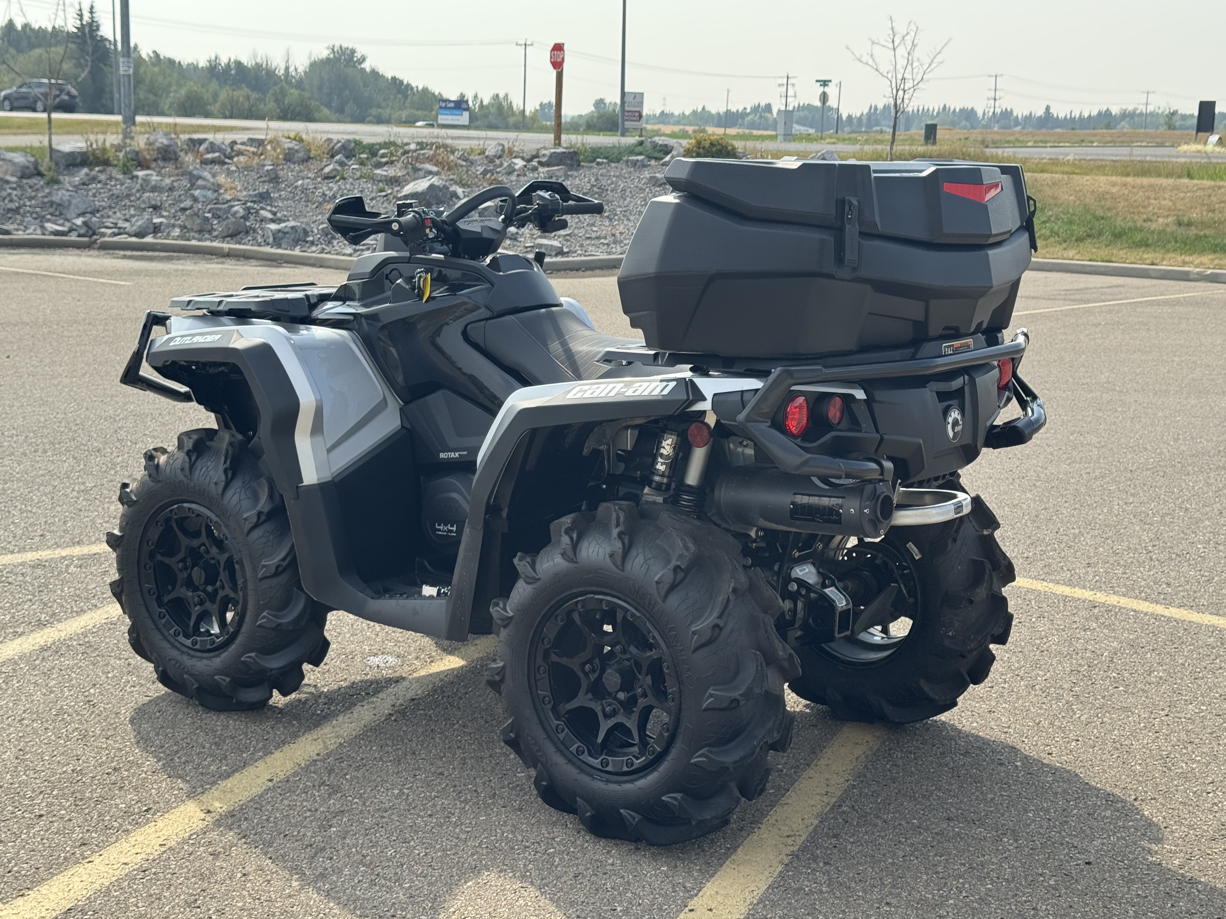 2024 Can-Am OUTLANDER XT-P 1000R - ONLY 61KMS!! LOADED!! PAYMENTS AS LOW AS $129 BI WKLY! - Photo 4