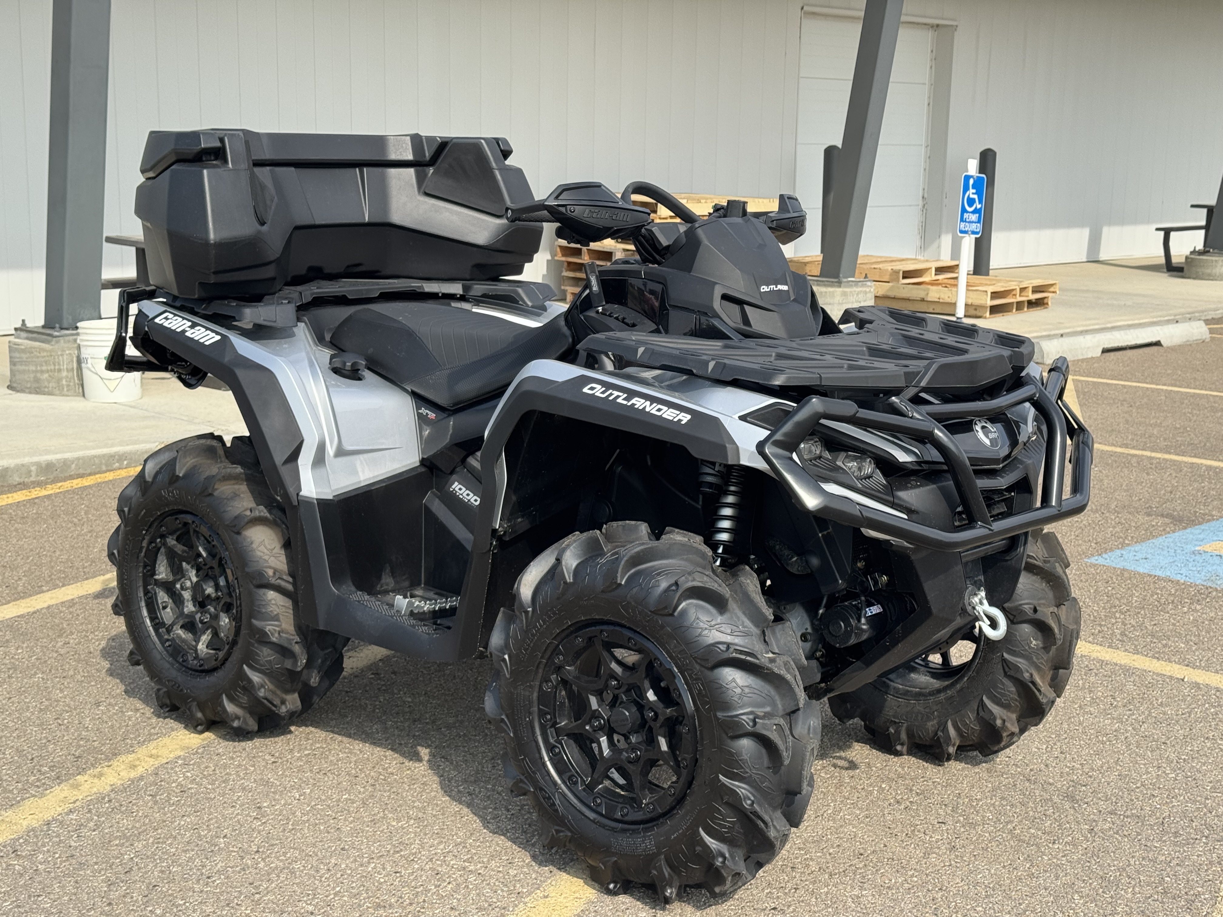 2024 Can-Am OUTLANDER XT-P 1000R - ONLY 61KMS!! LOADED!! PAYMENTS AS LOW AS $129 BI WKLY! - Photo 8