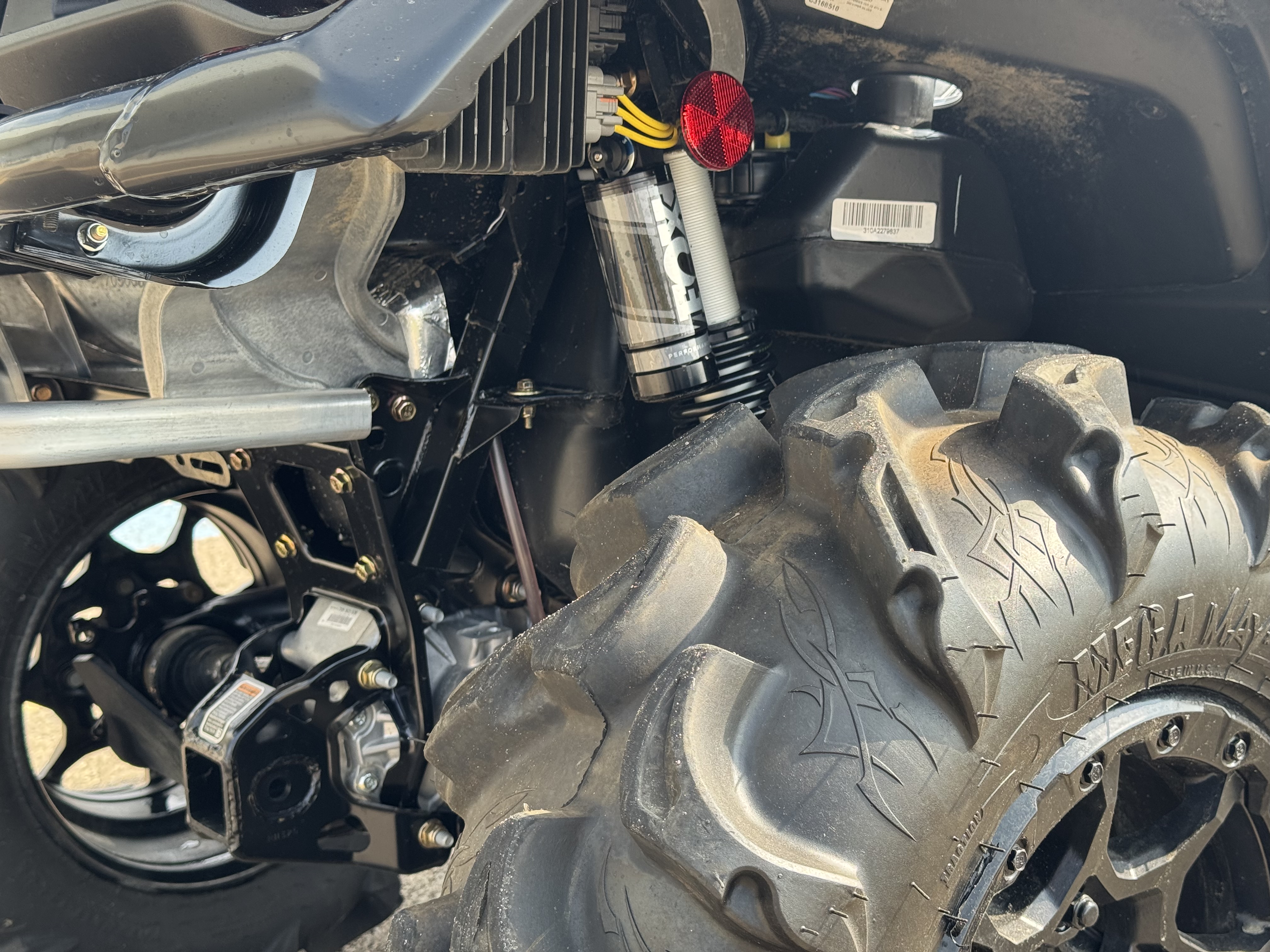 2024 Can-Am OUTLANDER XT-P 1000R - ONLY 61KMS!! LOADED!! PAYMENTS AS LOW AS $129 BI WKLY! - Photo 12
