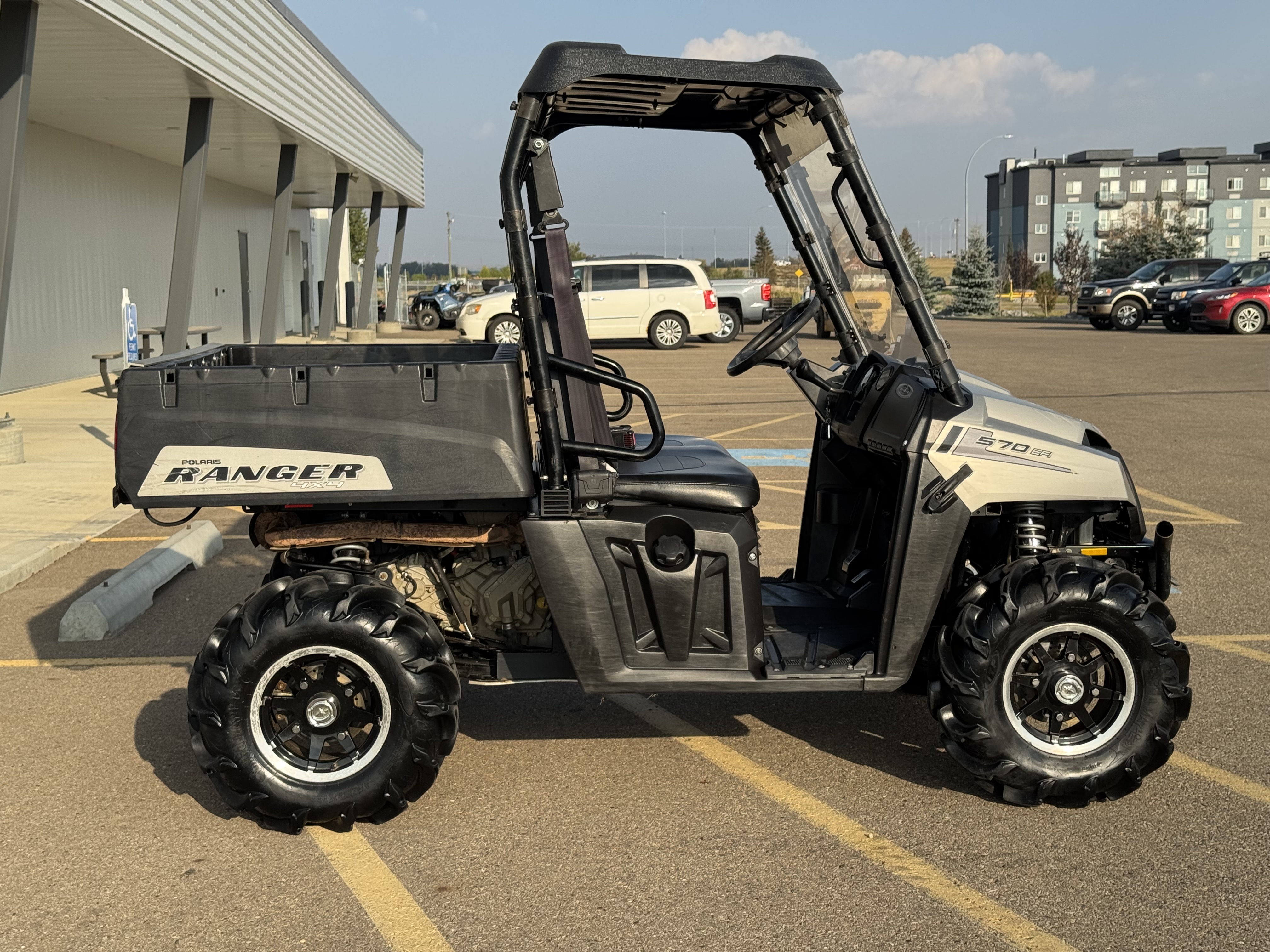 2014 Polaris RANGER 570 EFI EPS - CLEAN UNIT - LOW KMS - LOW AS $99 BI WKLY! - Photo 7