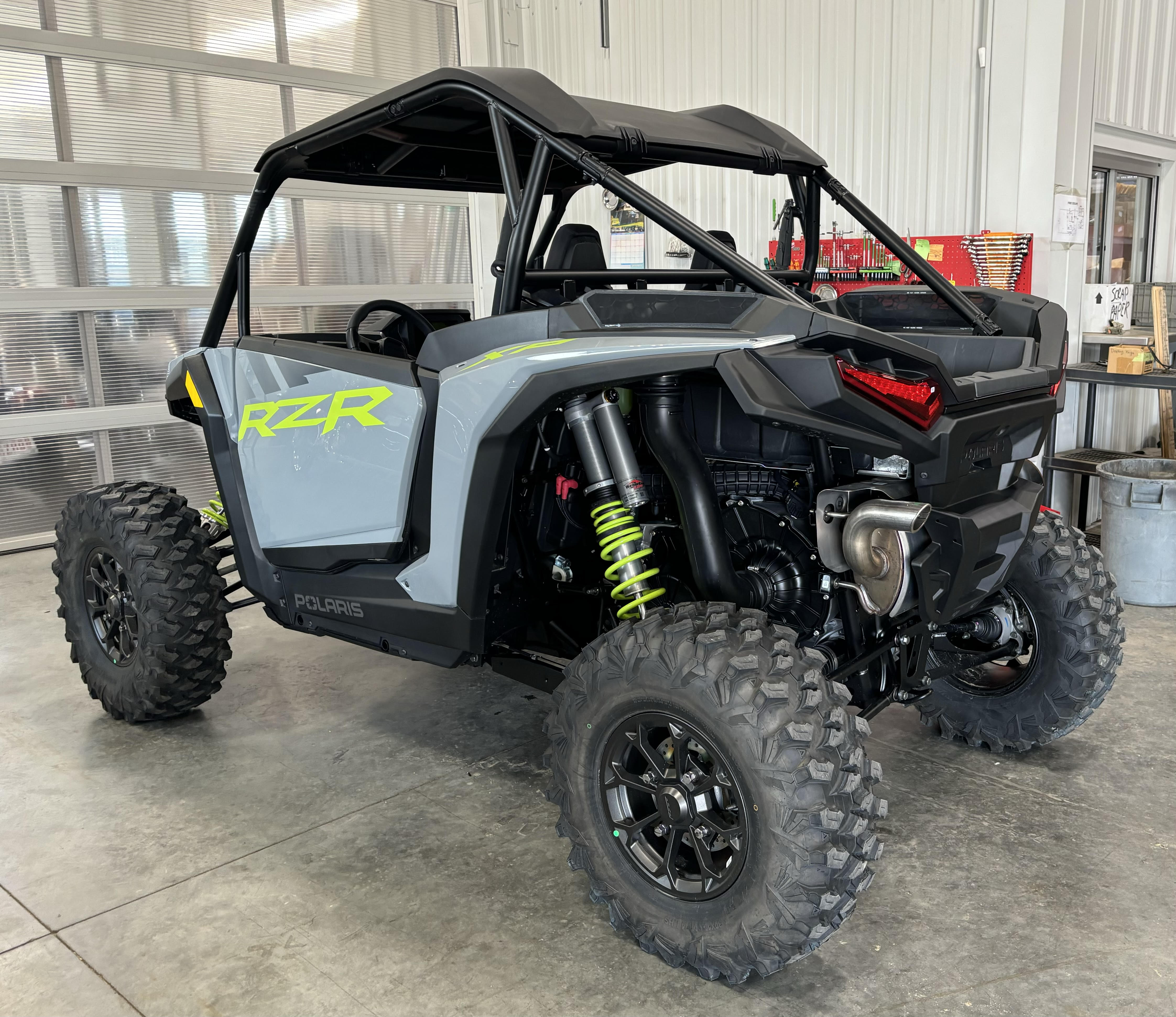 2025 Polaris RZR XP 1000 Ultimate - $3000 REBATE ENDS NOV 30th! PAYMENTS AS LOW AS $150 BIWKLY! - Photo 4