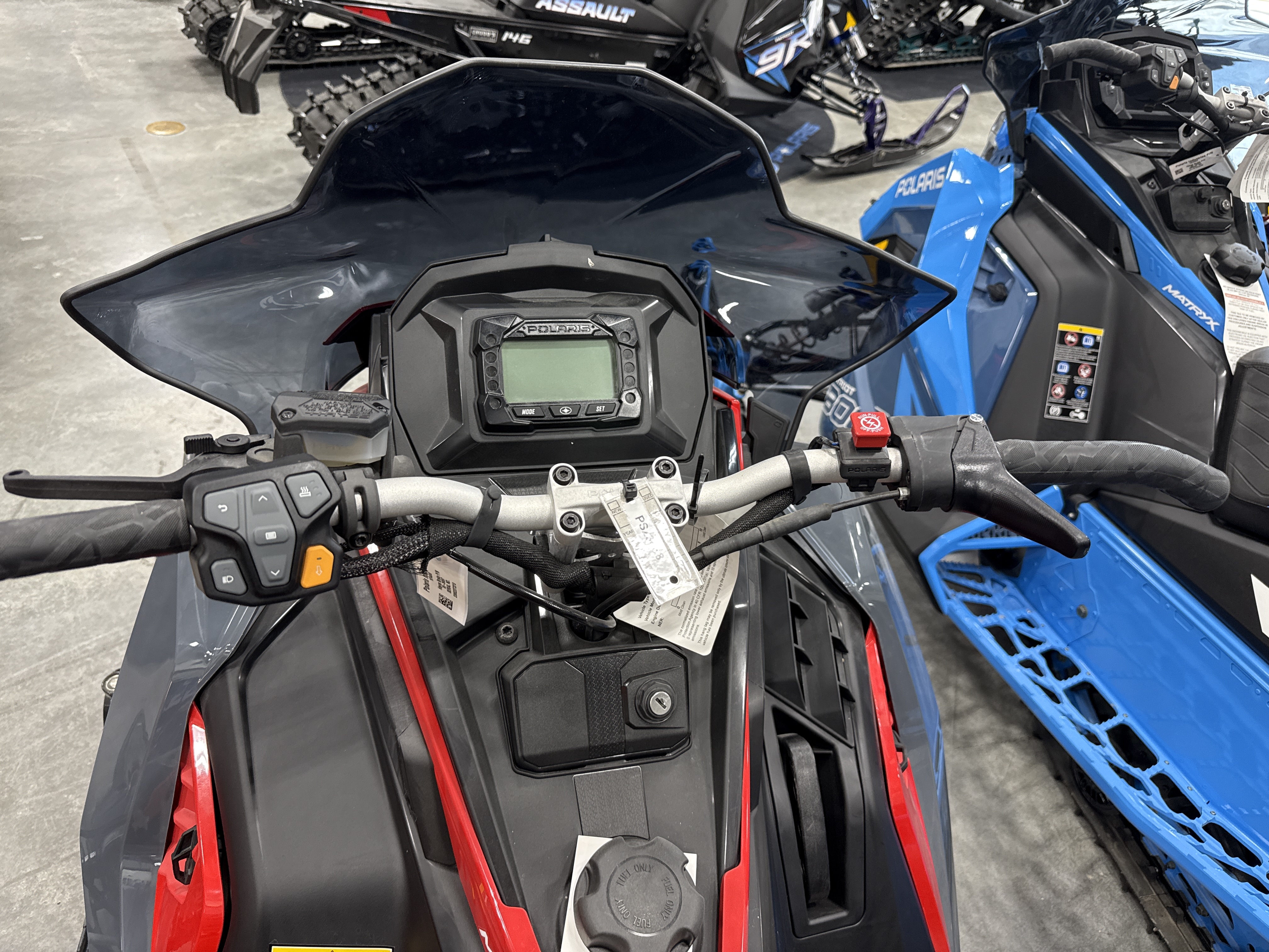2024 Polaris 850 INDY XC 137 - Photo 4