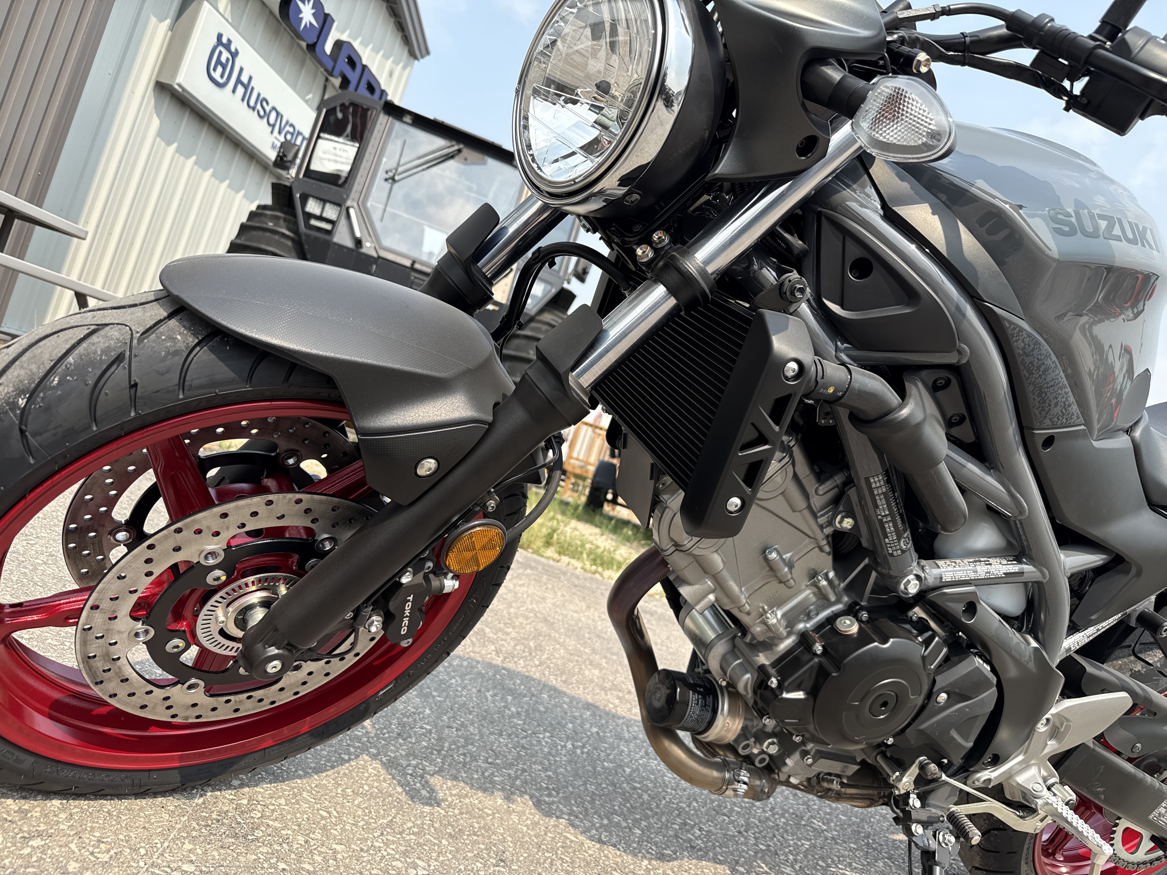2024 Suzuki SV650A - Photo 4