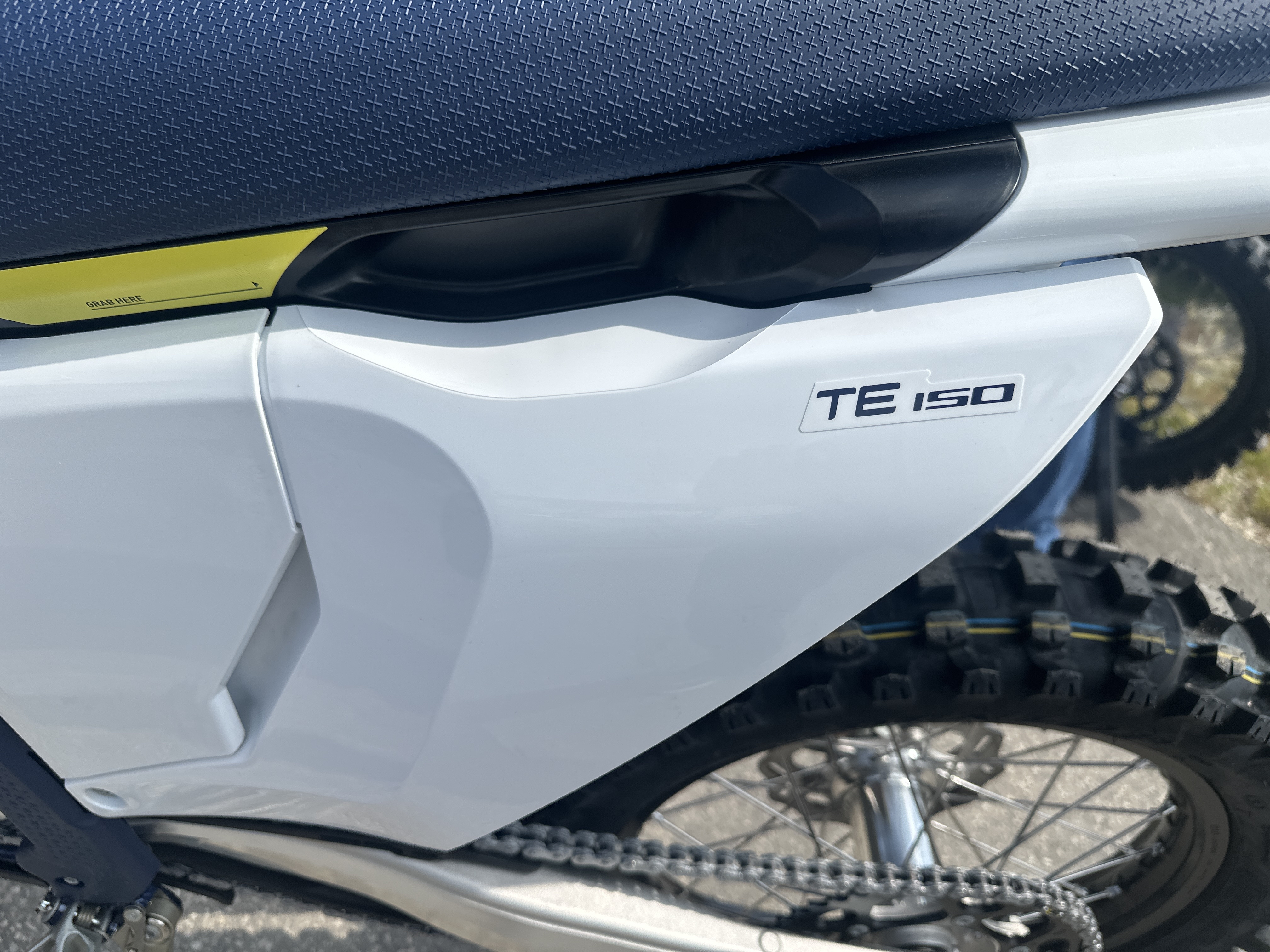 2025 Husqvarna Motorcycles TE 150 - Photo 4