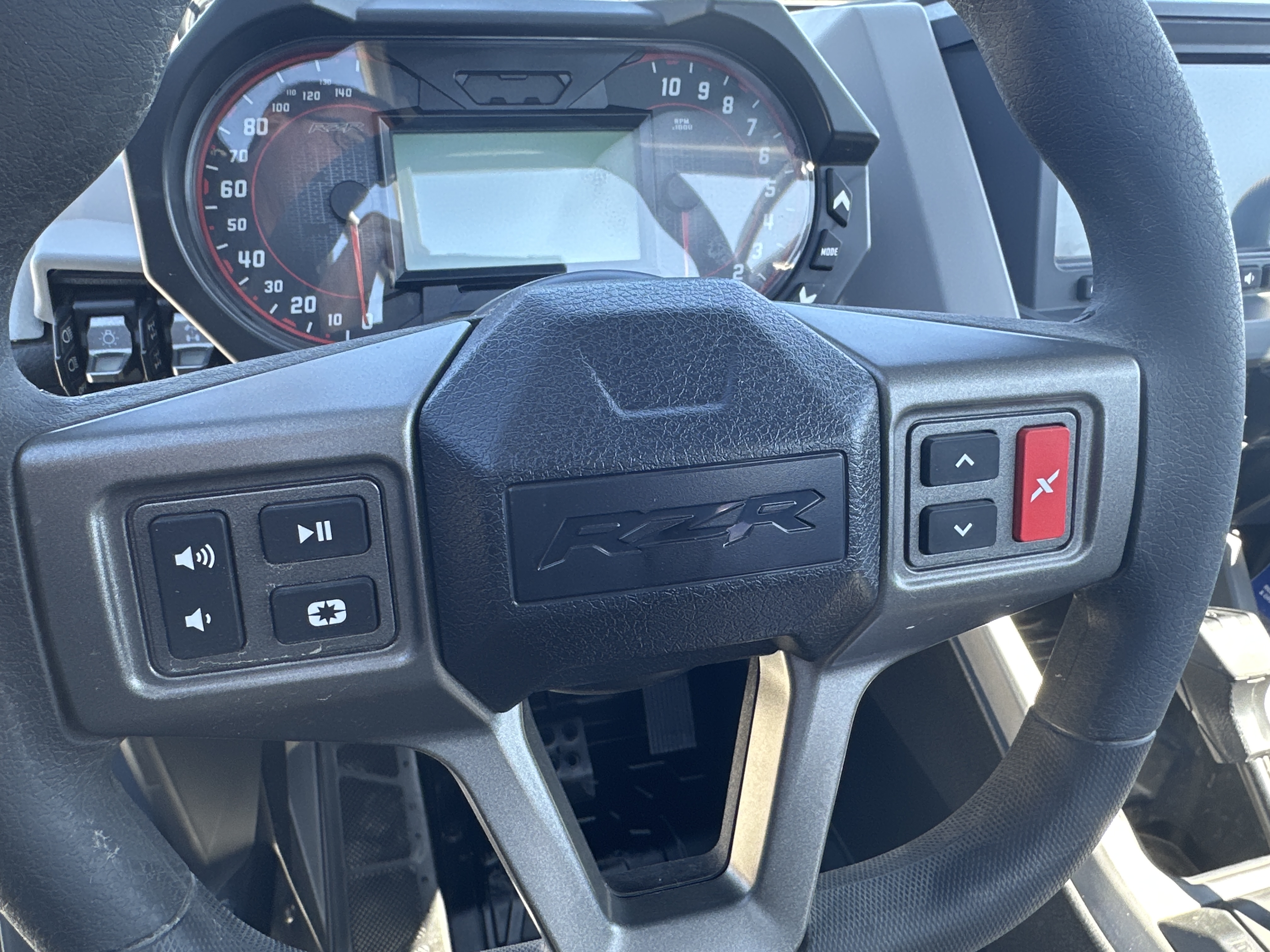 2024 Polaris RZR PRO R ULTIMATE - Photo 11