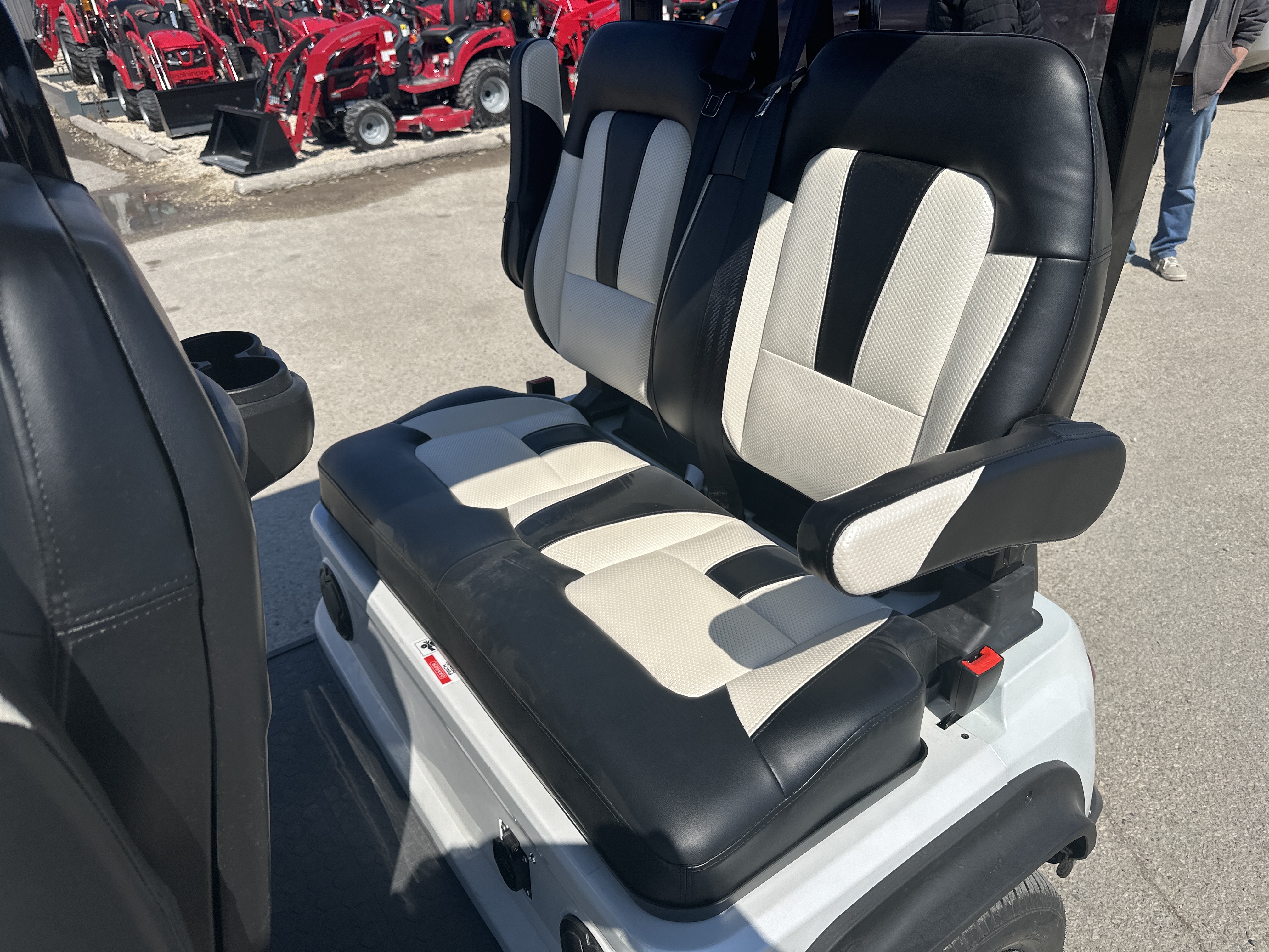 2025 Evolution Electric Vehicles D5 RANGER 4 - Photo 9