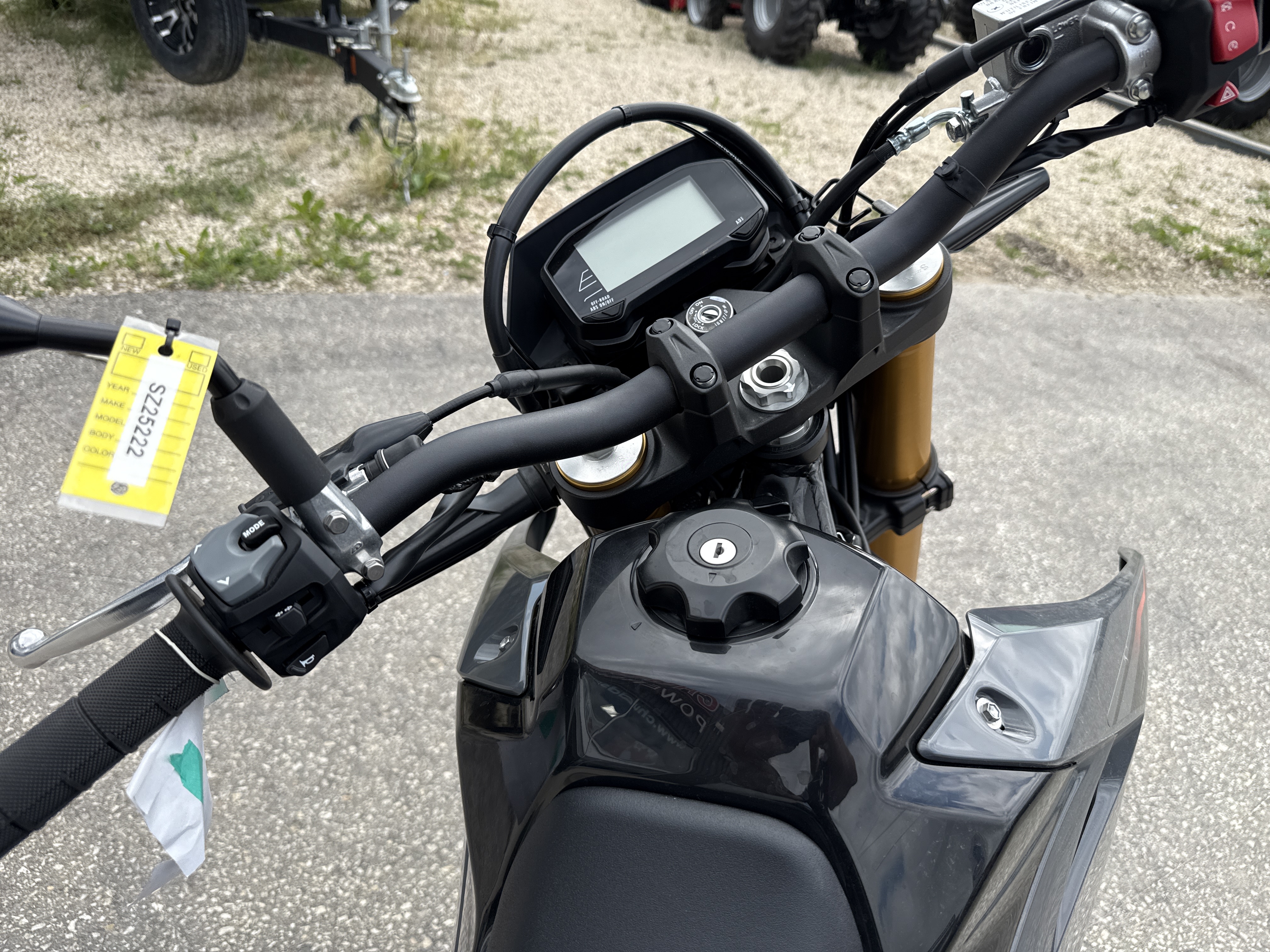 2025 Suzuki DR-Z 4S - Photo 4