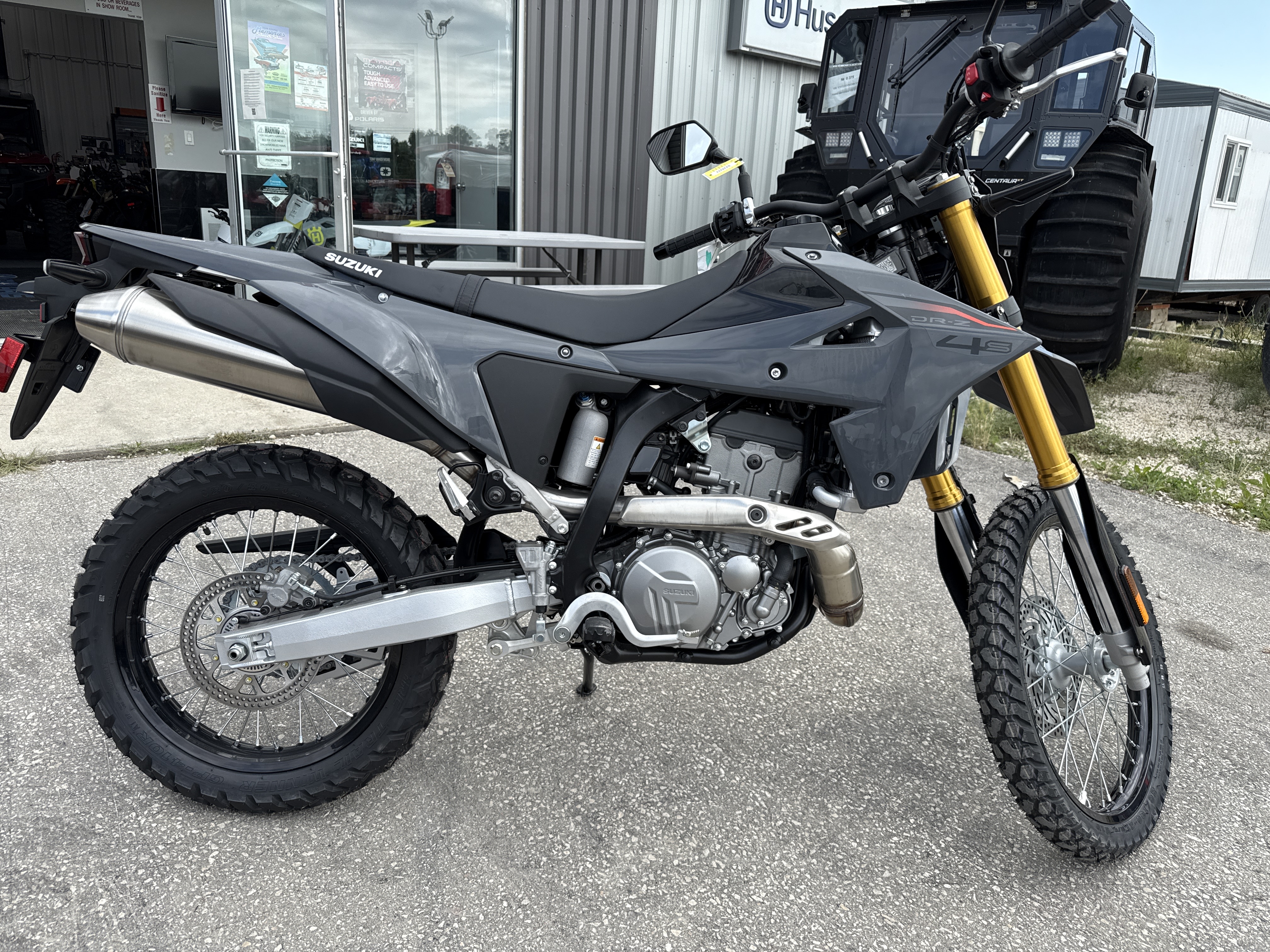 2025 Suzuki DR-Z 4S