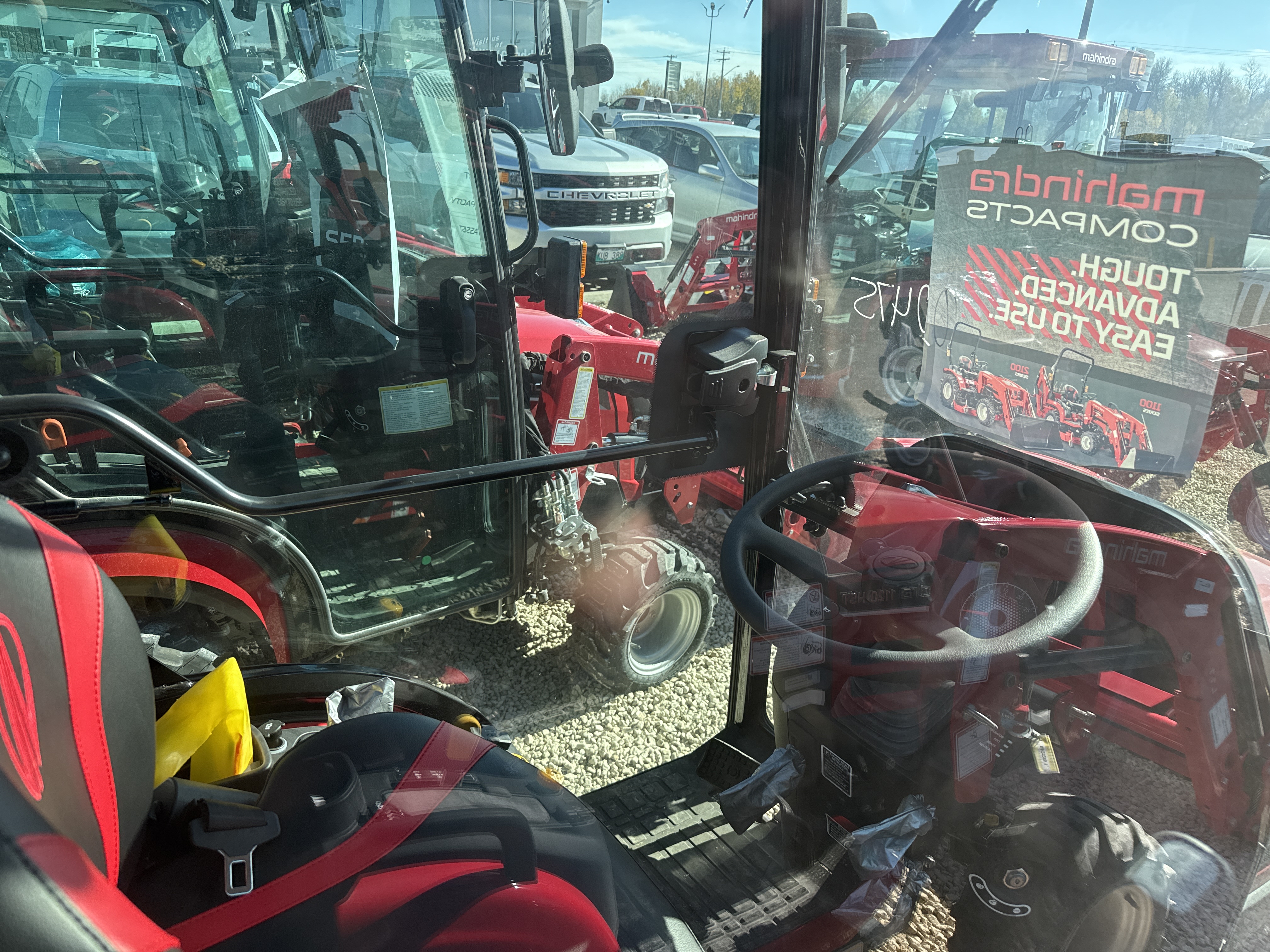 2025 Mahindra 1120 HST 4CHIL - Photo 4