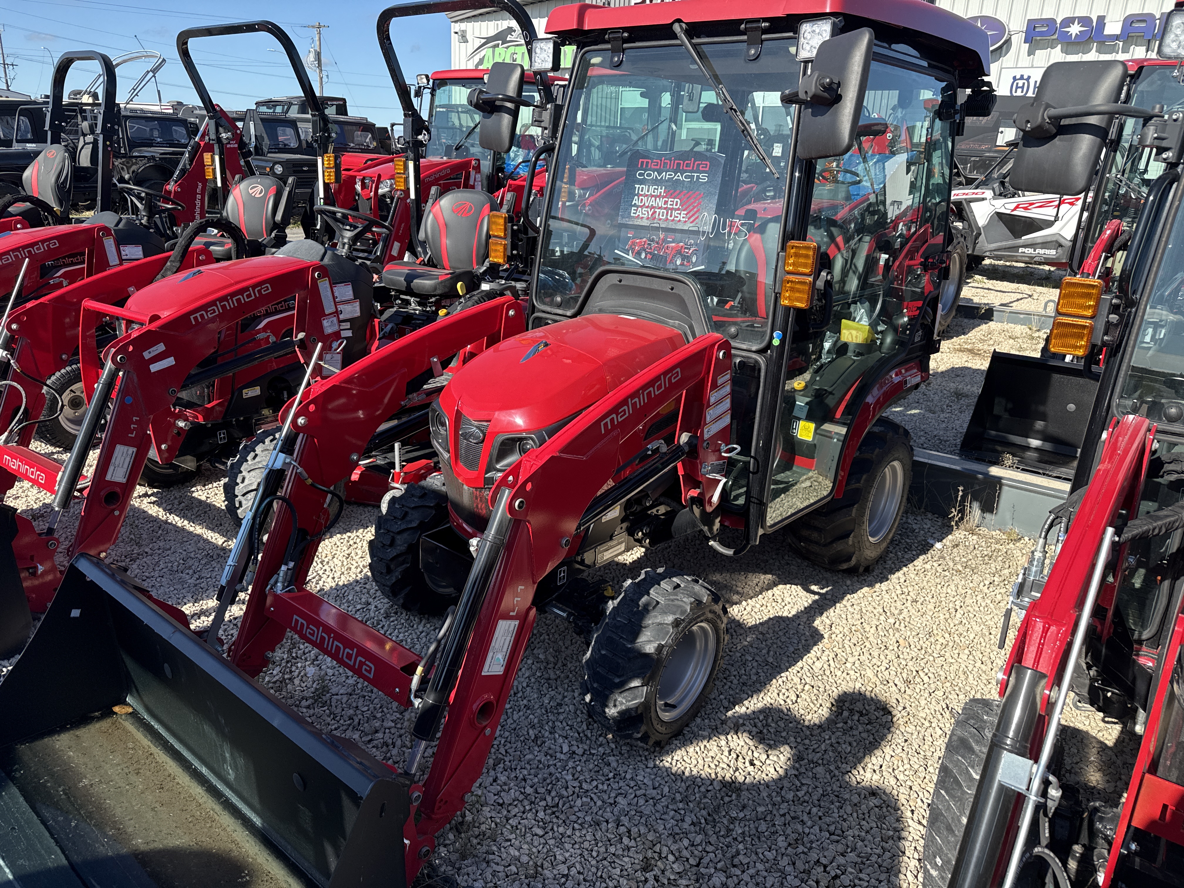 2025 Mahindra 1120 HST 4CHIL