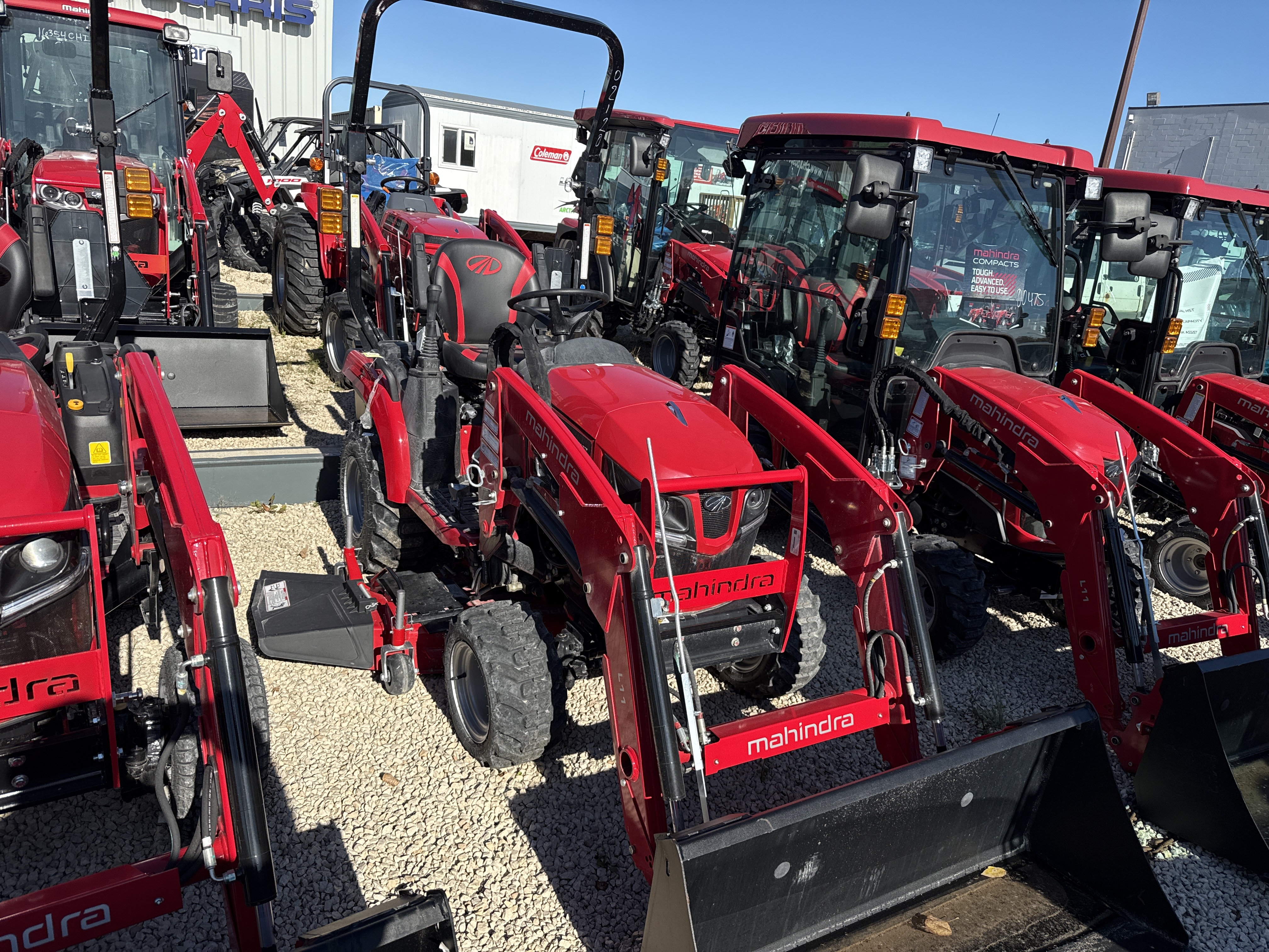2025 Mahindra 1120 HST 4FHILM