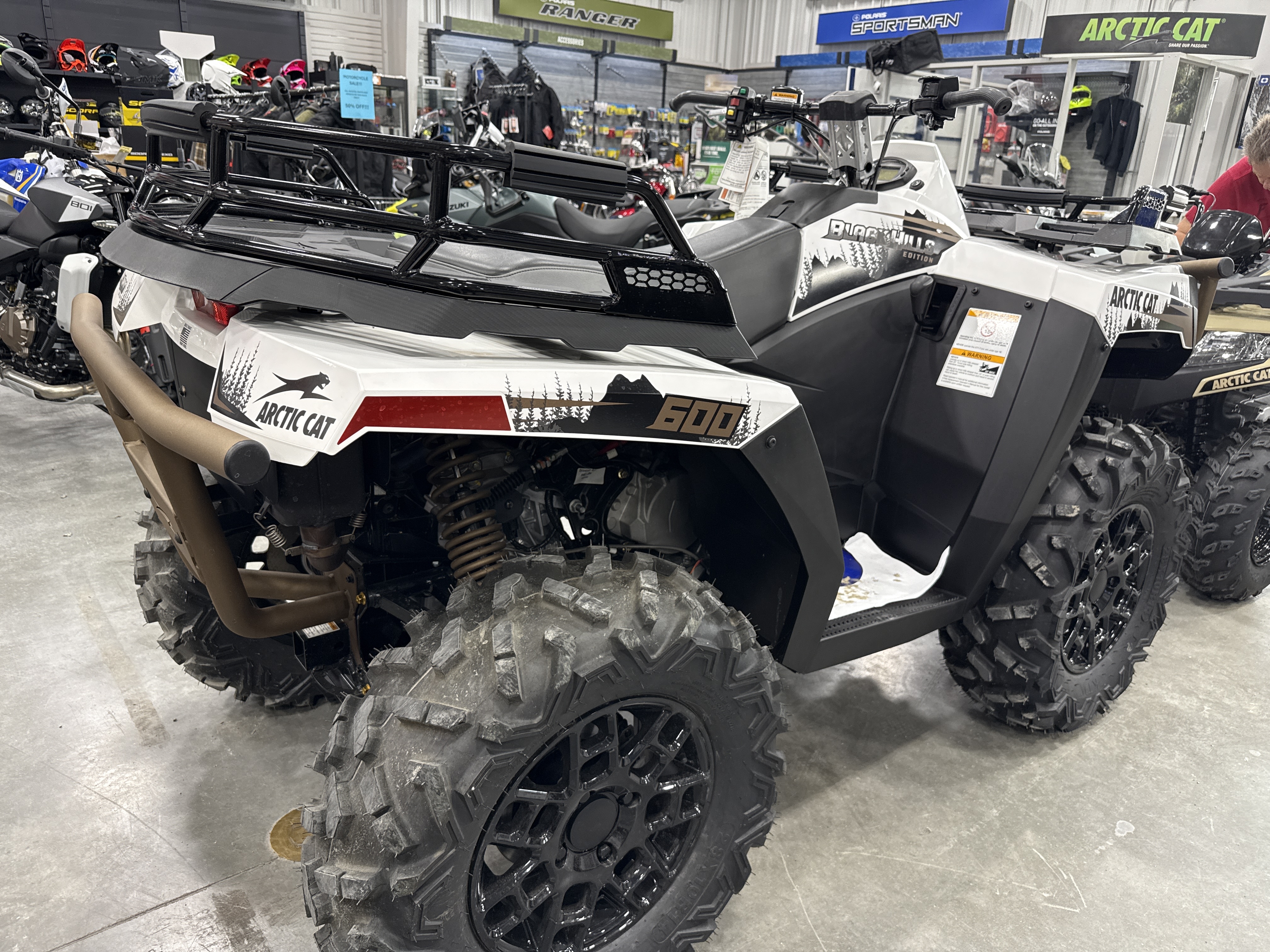 2024 Arctic Cat ALTERRA 600 BLACK HILLS EDITION - Photo 2