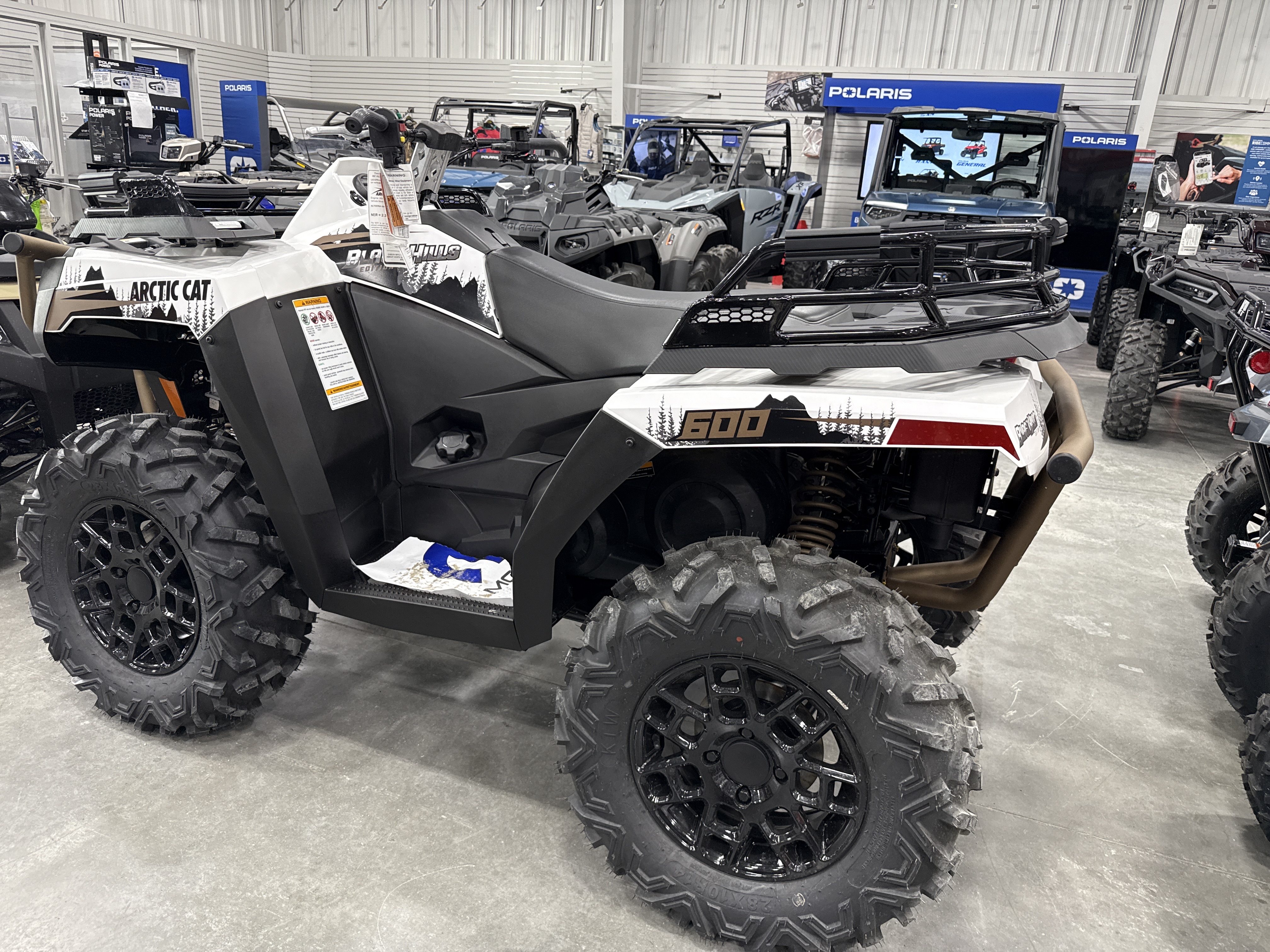 2024 Arctic Cat ALTERRA 600 BLACK HILLS EDITION - Photo 3