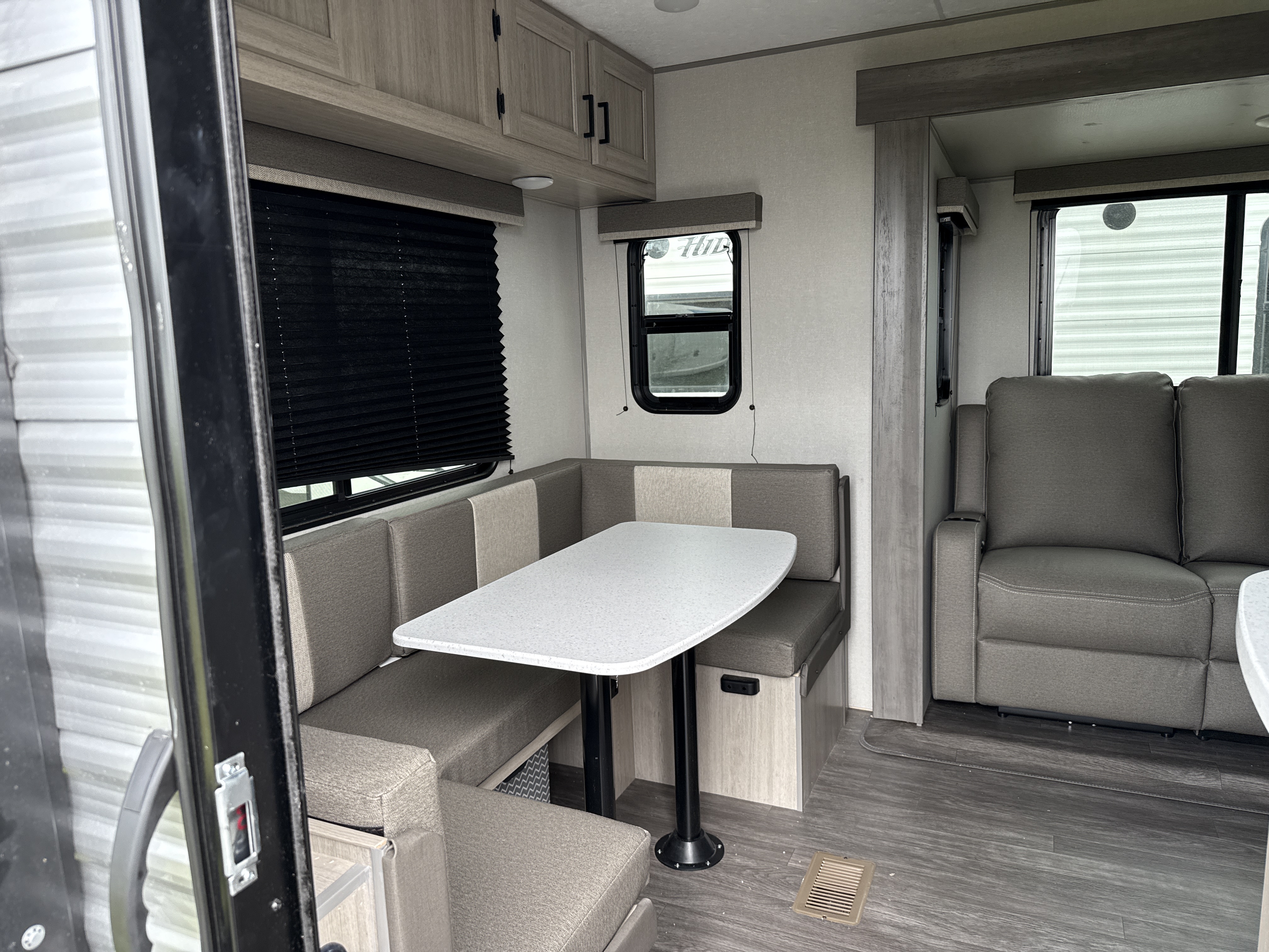 2026 Aurora by Forest River 23MKS - Photo 4
