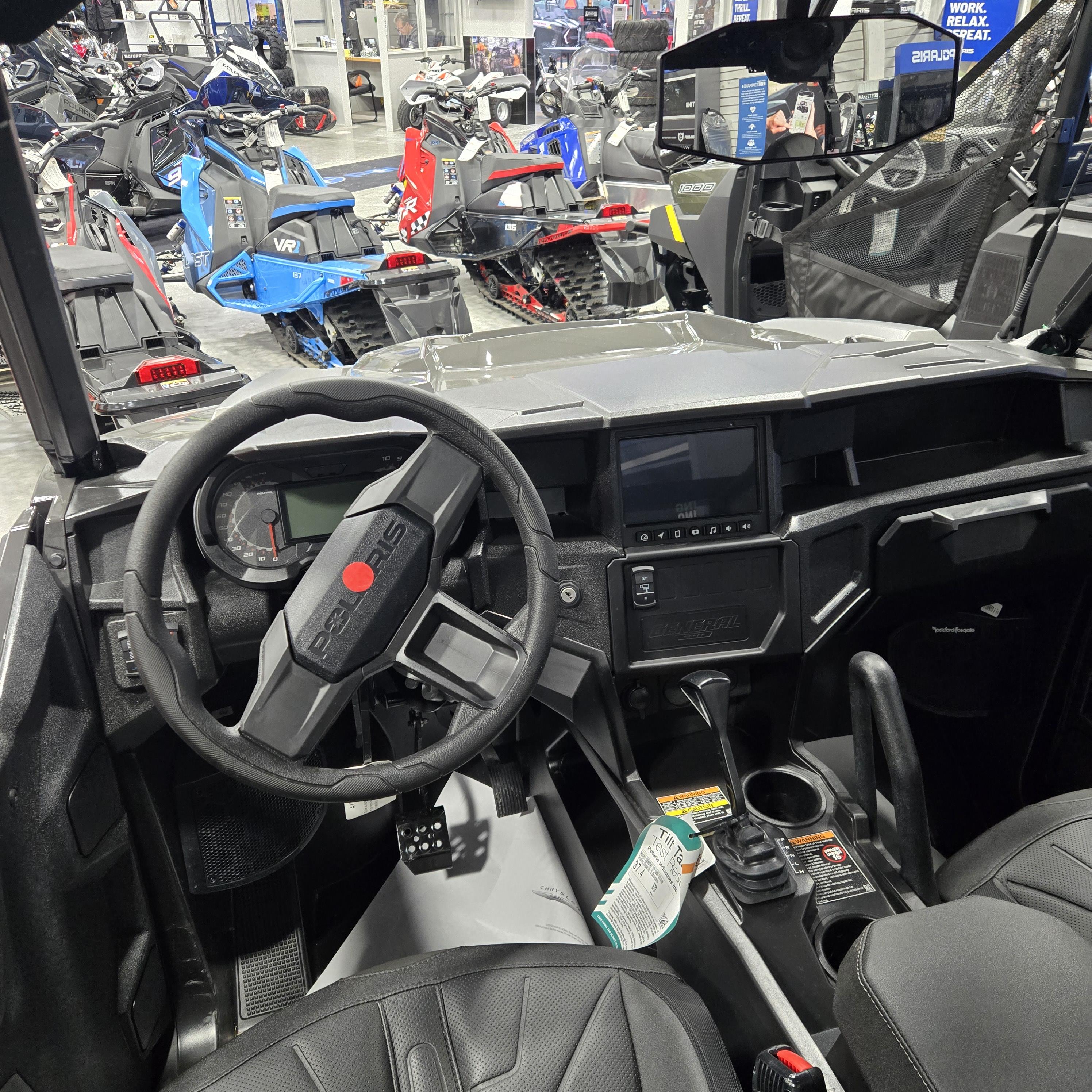 2025 Polaris GENERAL XP 1000 ULTIMATE - Photo 7
