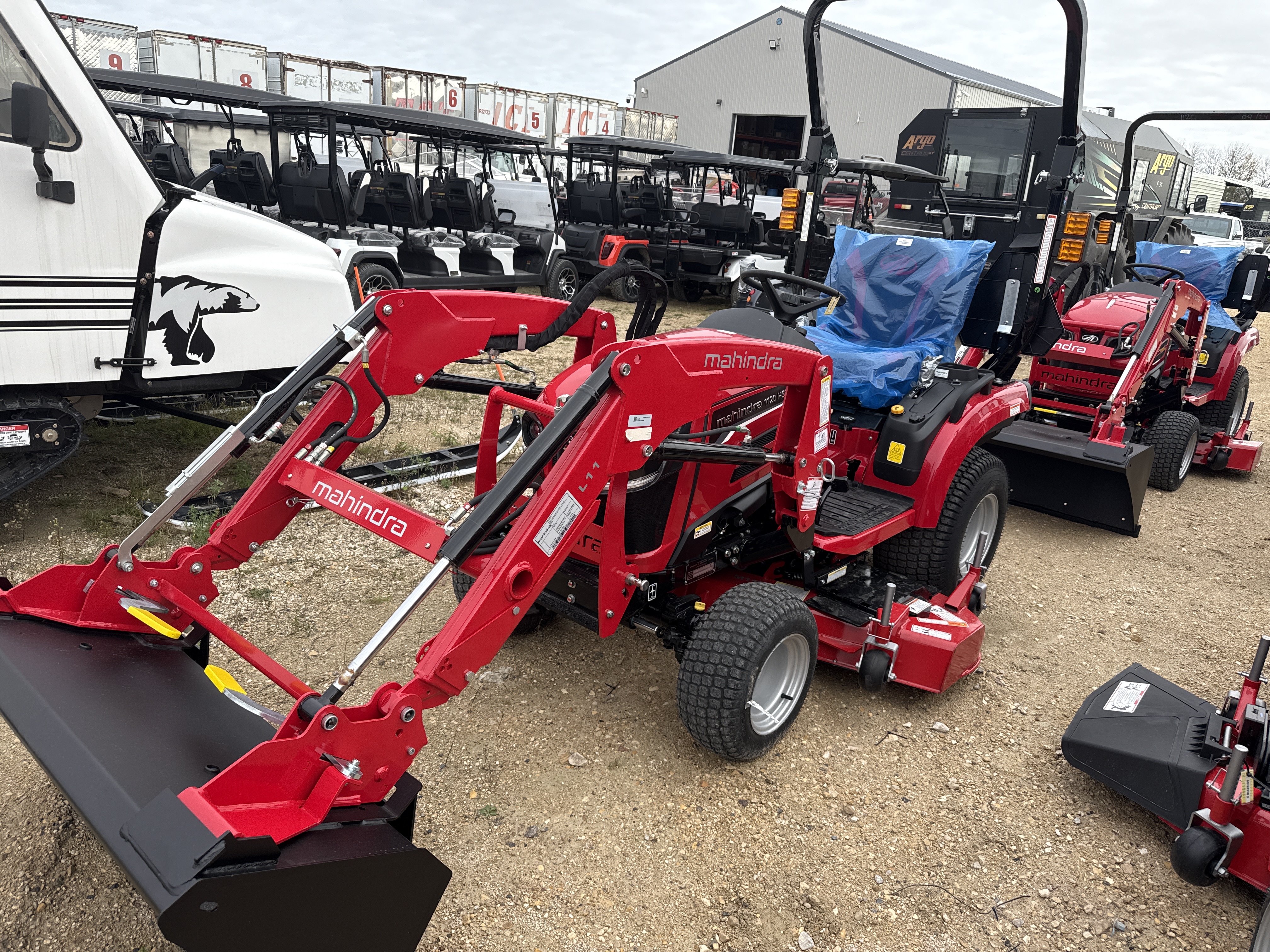 2026 Mahindra 1120 HST 4FHTLM