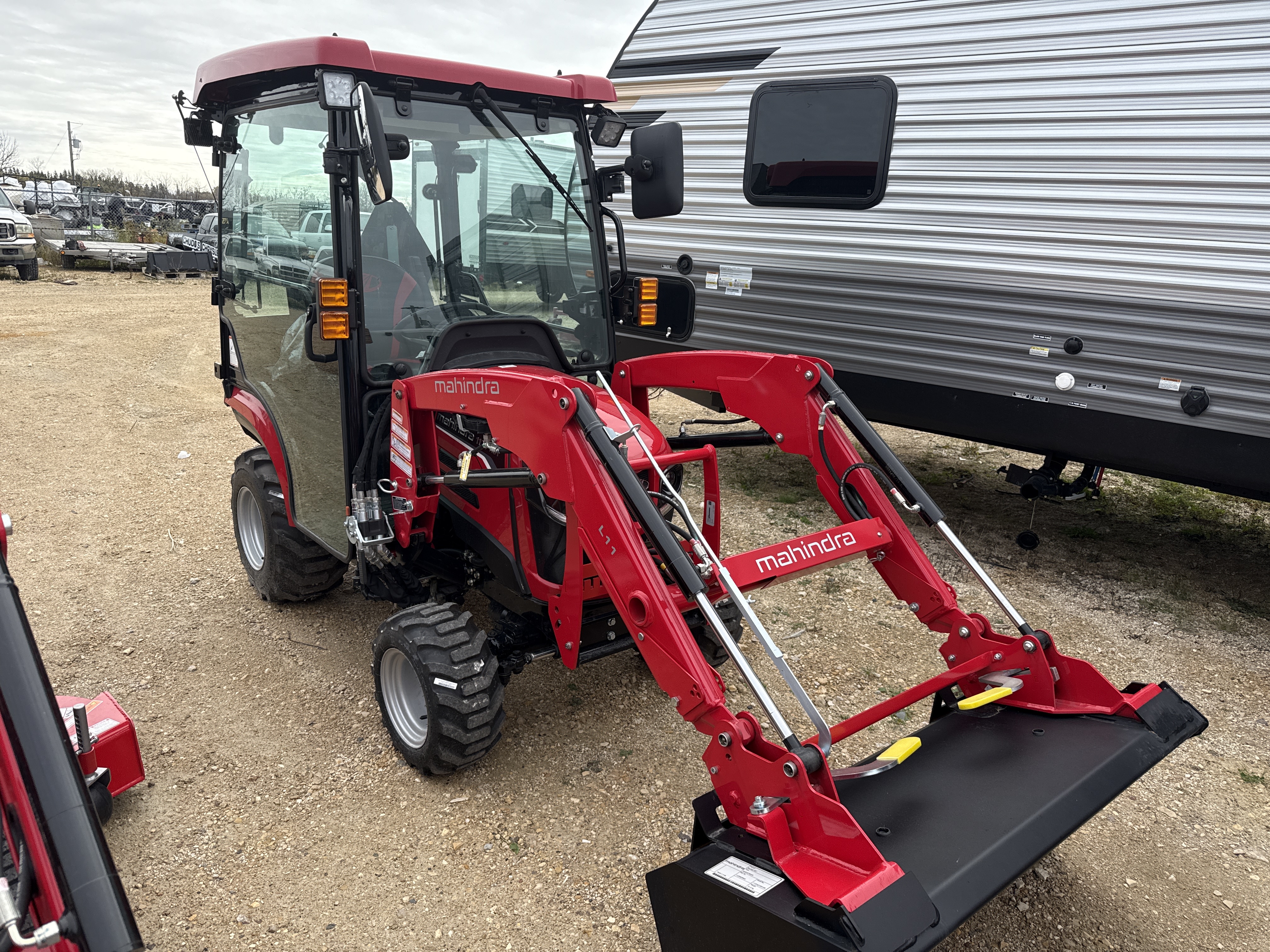 2026 Mahindra 1120 HST 4CHIL
