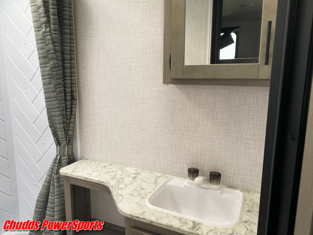 2022 Coleman® by Dutchmen Light 2455BH - SPECIAL FINANCING AVAILABLE! - Photo 16