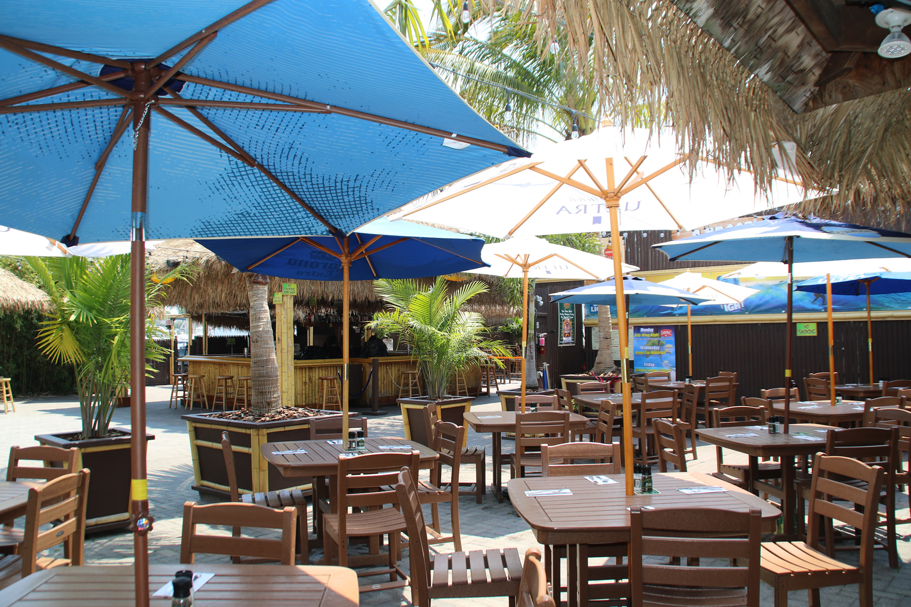 Dublin Deck Restaurant and Tiki Bar Leeward Cove Marina Patchogue, NY ...