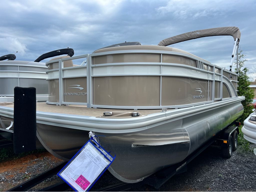 Used Boats and Pontoons For Sale | Johnson City, TN