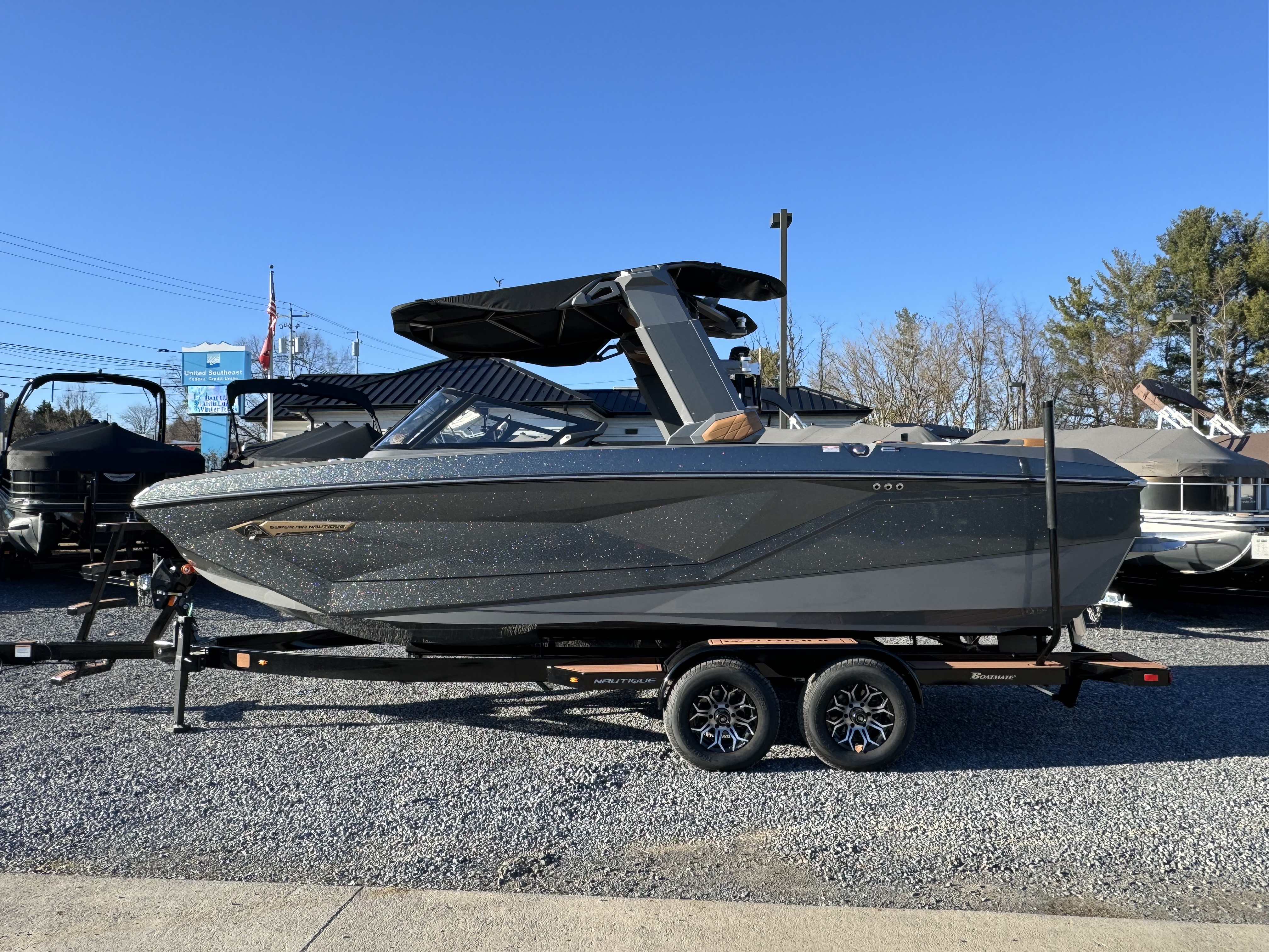 Listing 100915015
