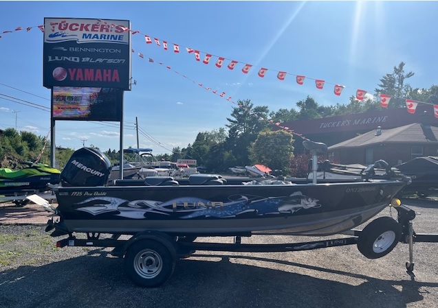 2010 Lund 1725 Pro Guide Boat - Photo 3
