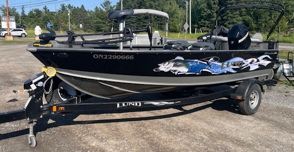 2010 Lund 1725 Pro Guide Boat - Photo 2