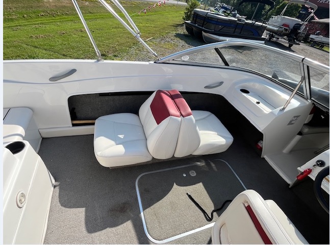 2014 Bayliner 175 Bowrider - Photo 9