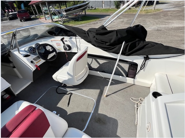2014 Bayliner 175 Bowrider - Photo 10
