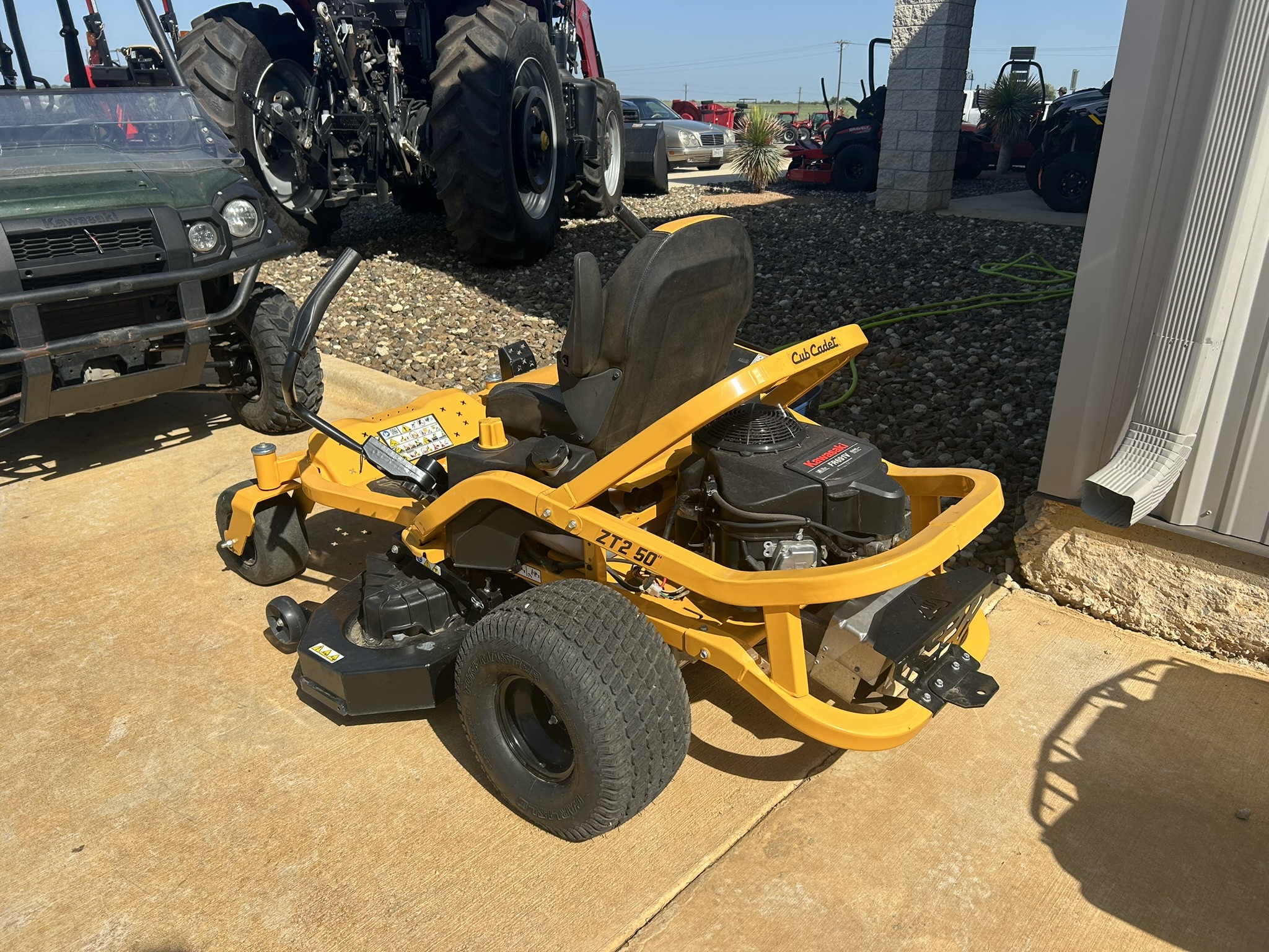 2022 Cub Cadet ZT2 50 (17AIEAC2A10) - Photo 4
