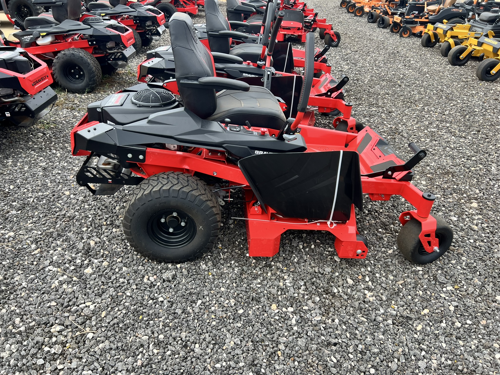 2023 Gravely ZT X® 48" 918009 - Photo 5