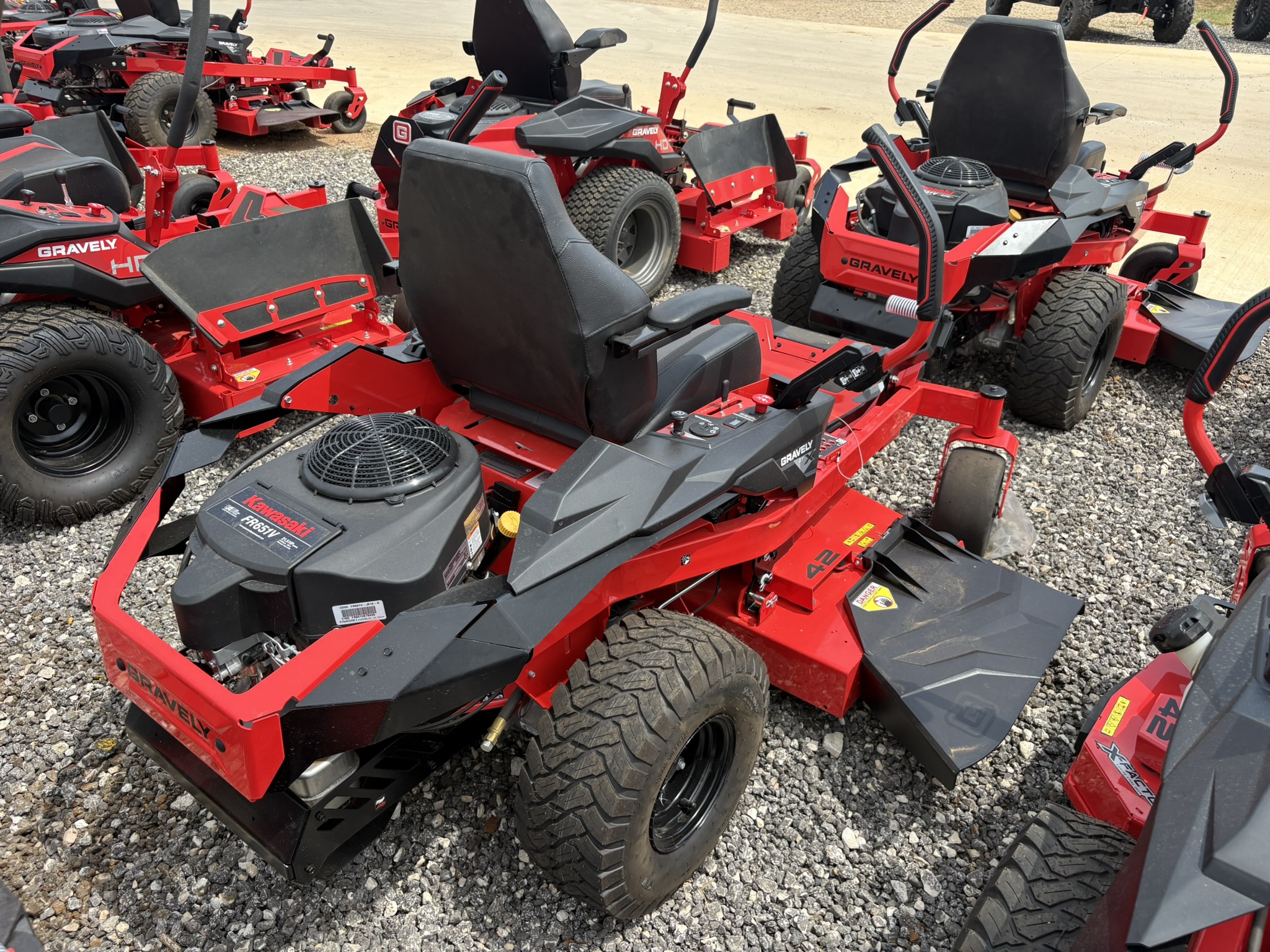 2023 Gravely ZT X® 42" 918008 - Photo 6