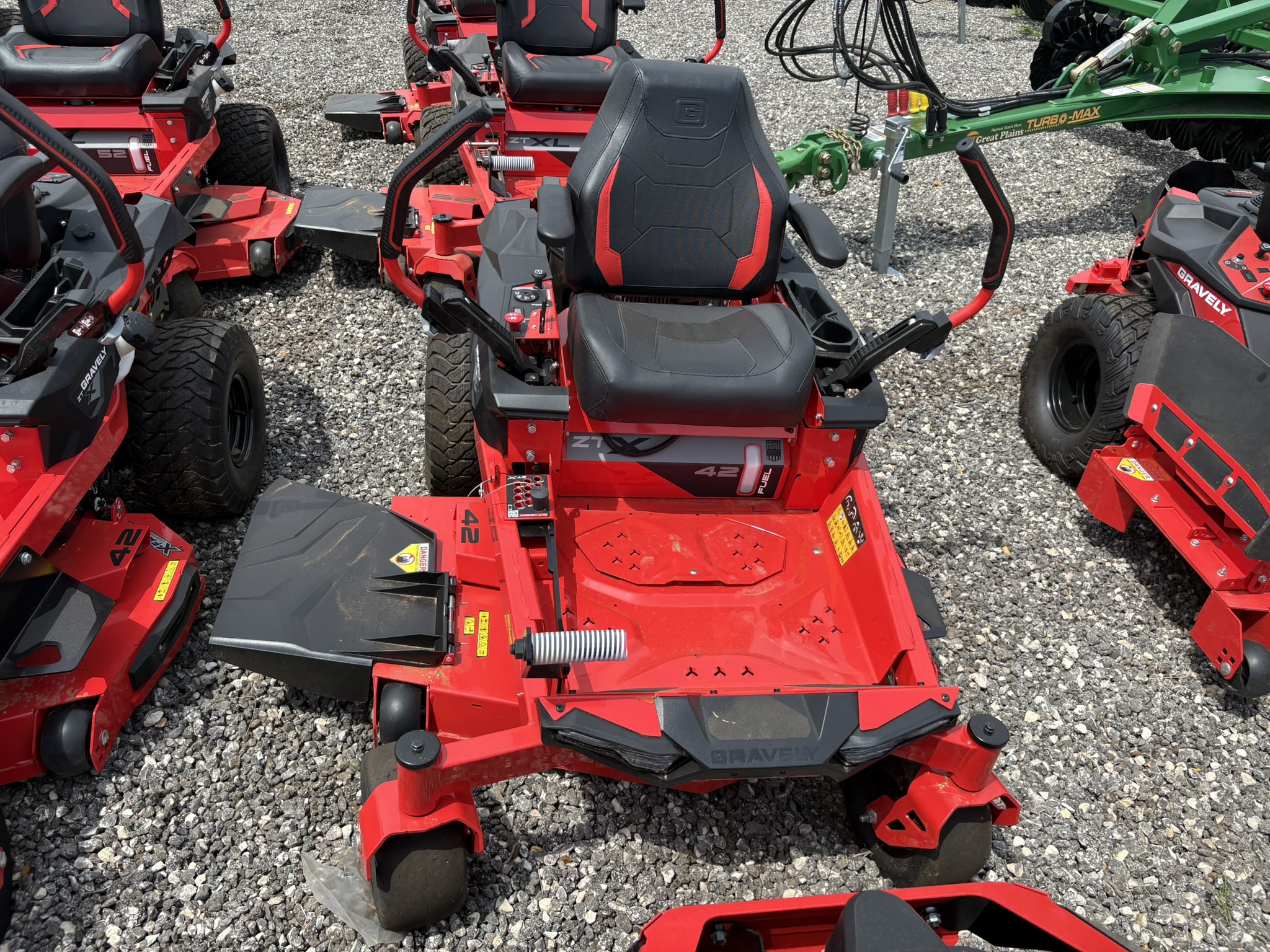 2023 Gravely ZT X® 42" 918008 - Photo 8