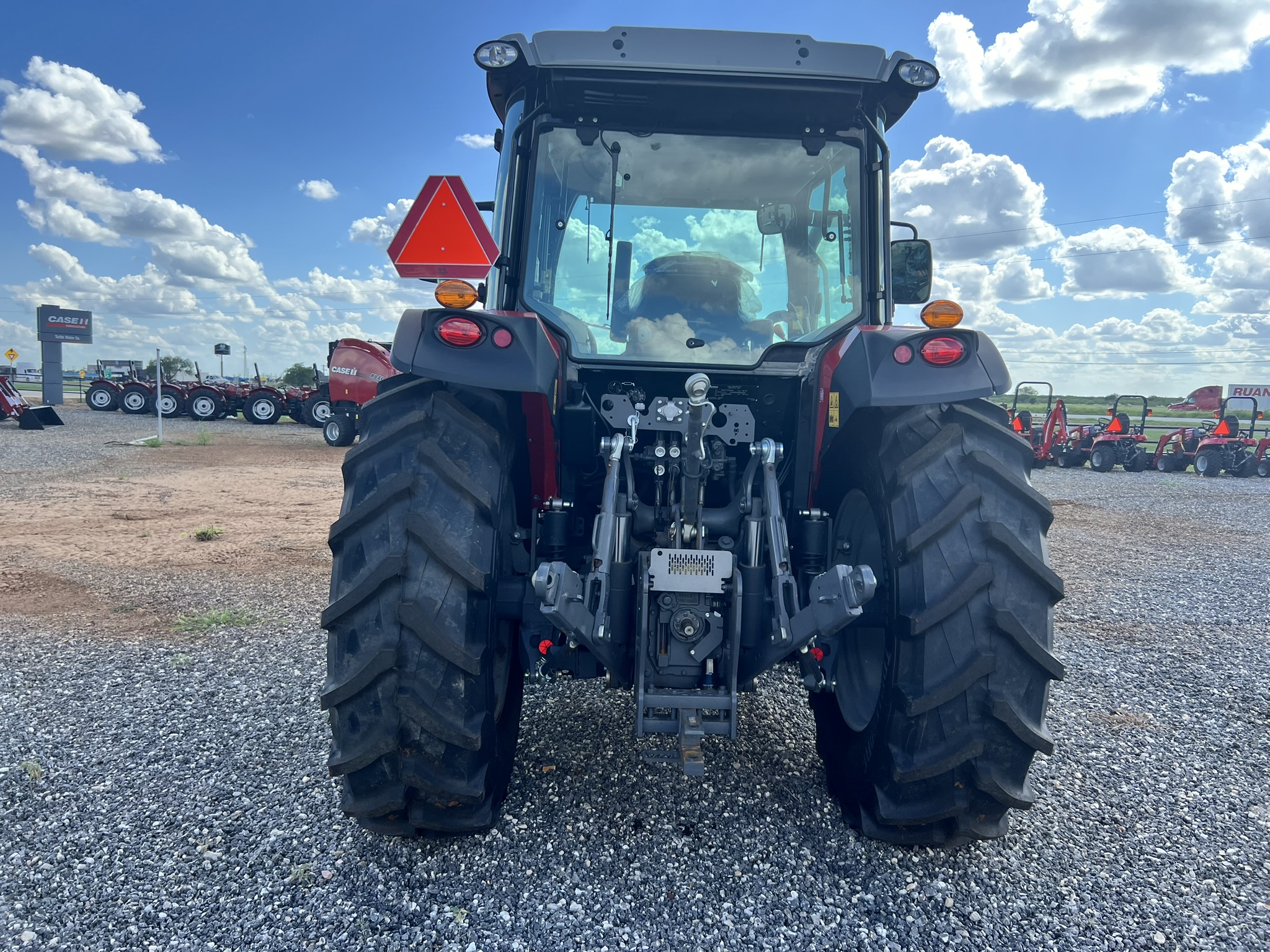 2025 Massey Ferguson Massey Ferguson MF 5711 D Mid-Ranger Tractor - Photo 5