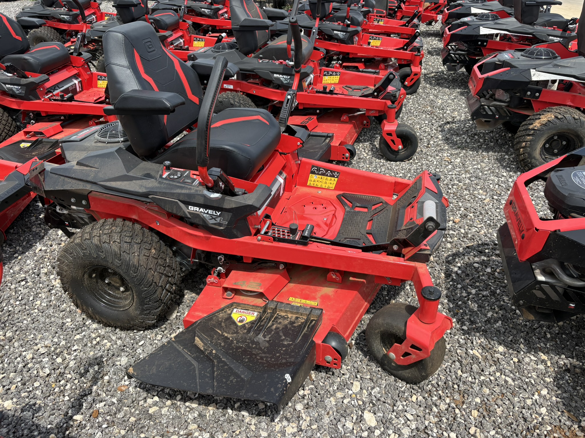 2024 Gravely ZT XL® 42" 918012 - Photo 7