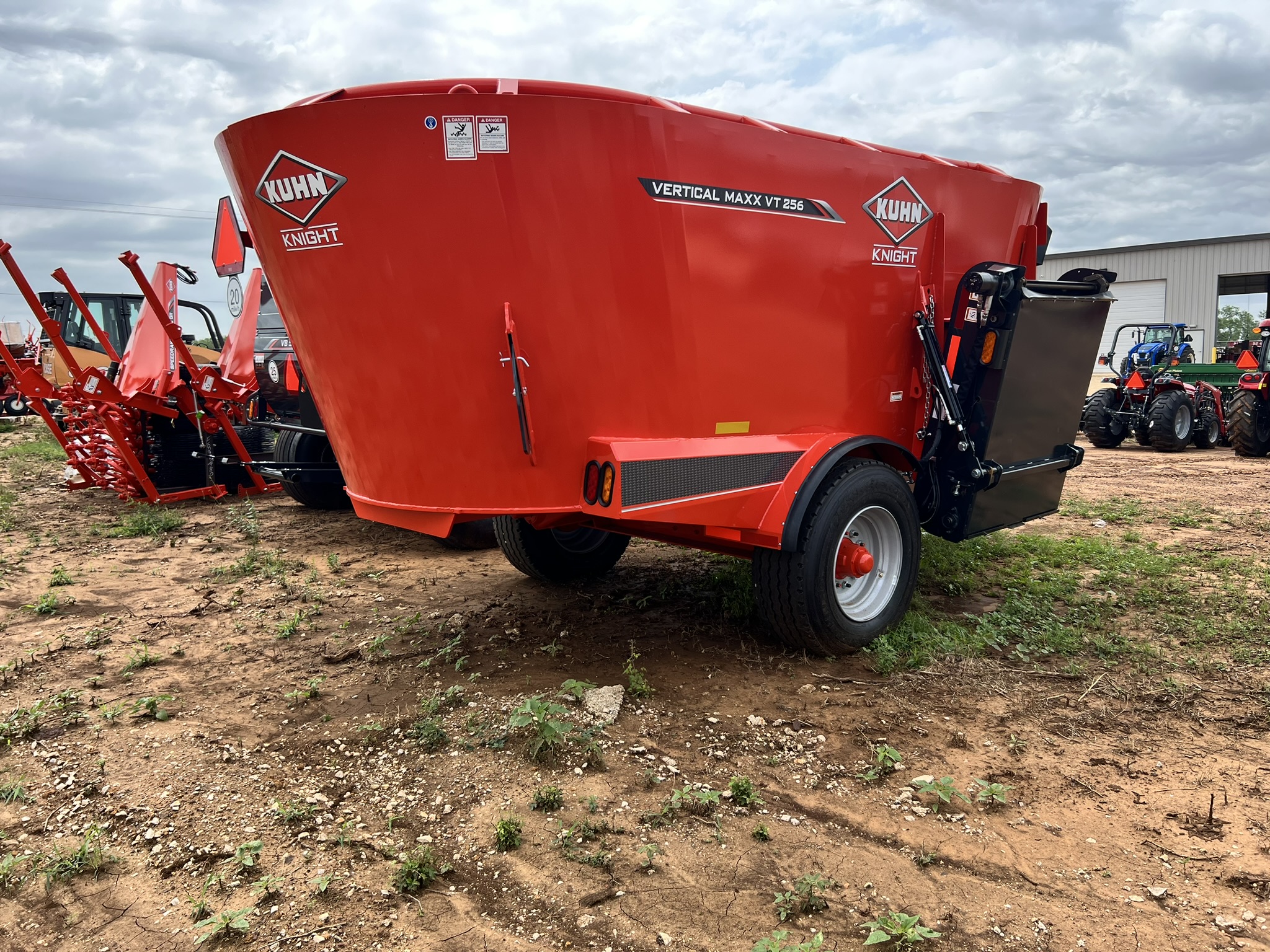 2025 Kuhn Vt 256 Trailer (Front|side) - Photo 5