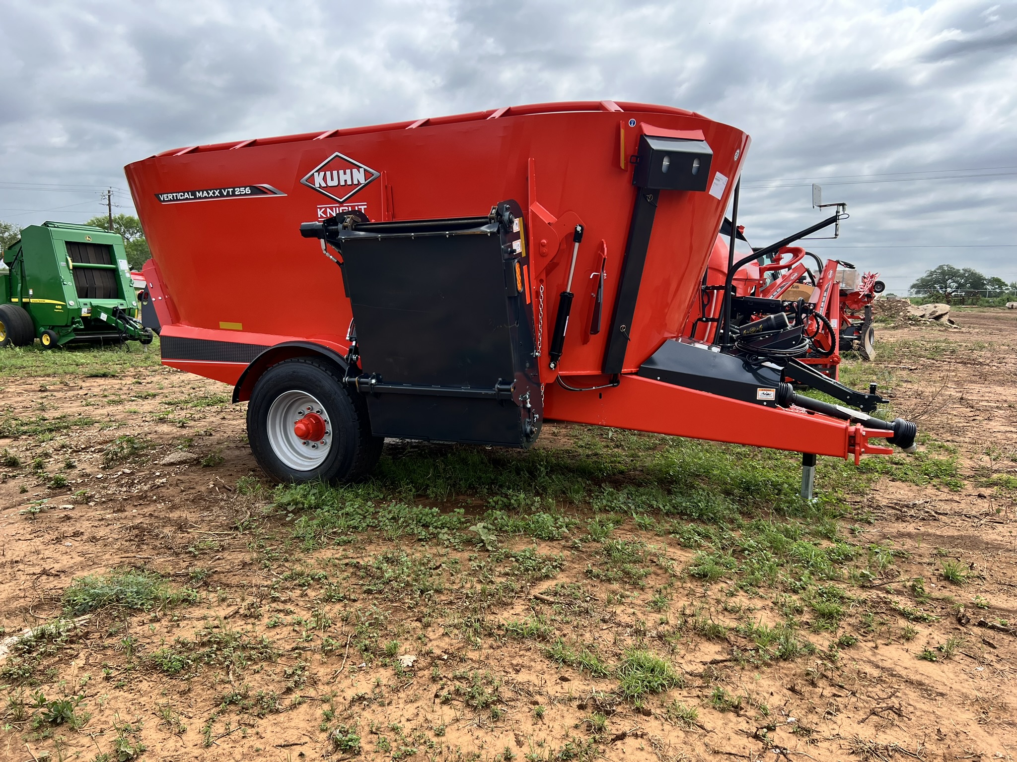 2025 Kuhn Vt 256 Trailer (Front|side) - Photo 6
