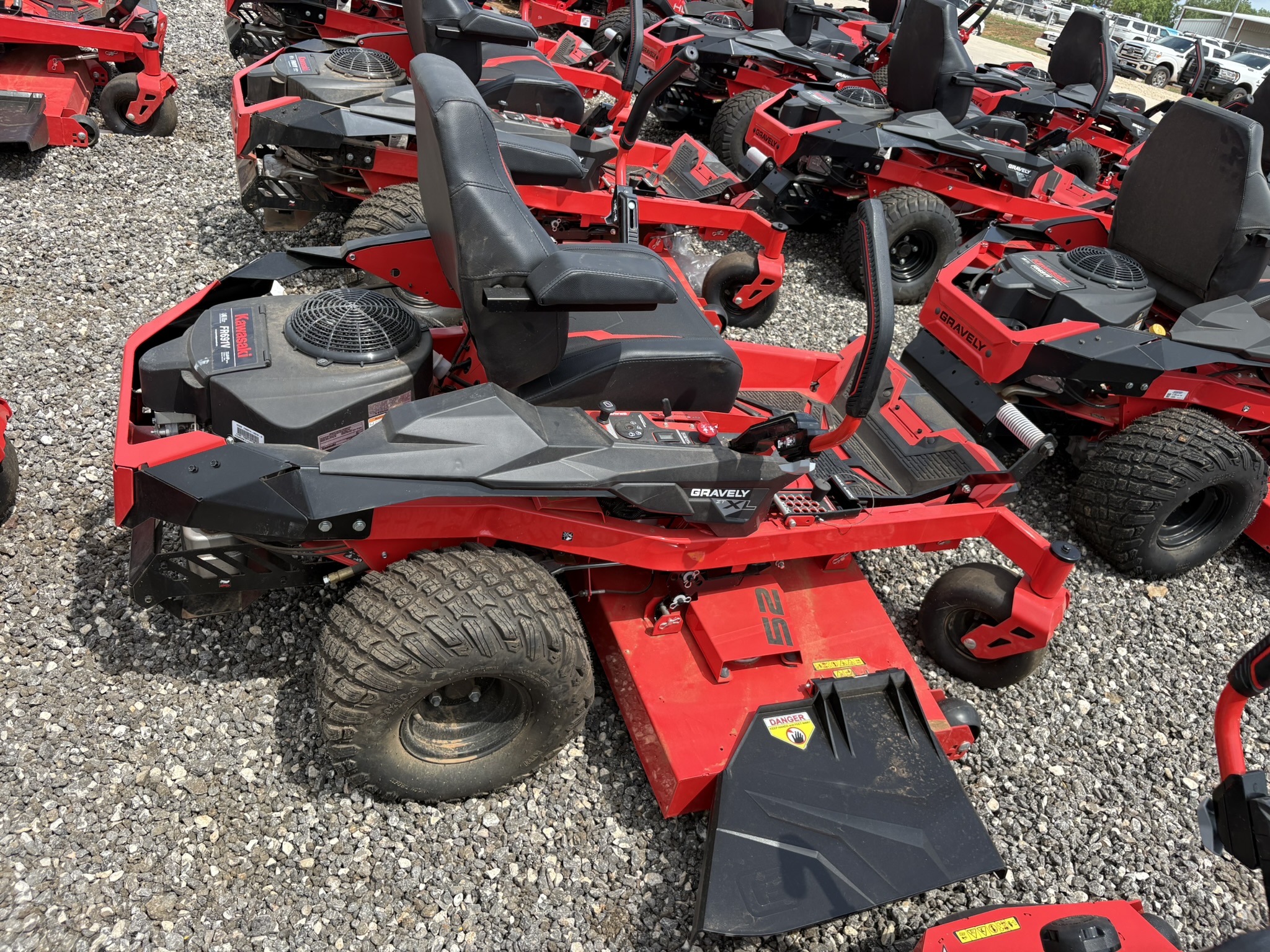 2024 Gravely ZT XL® 52" 918015 - Photo 7