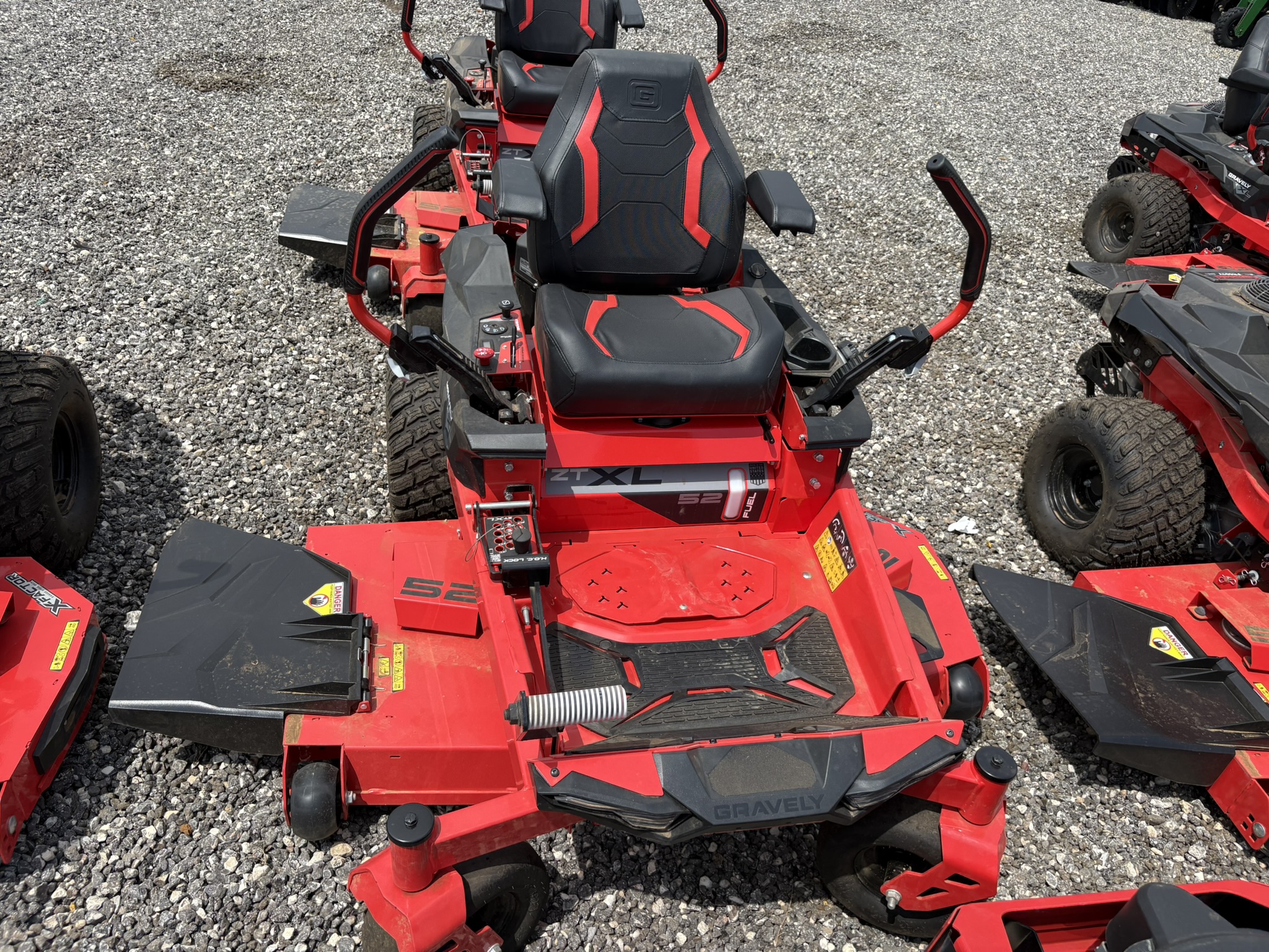 2024 Gravely ZT XL® 52" 918015 - Photo 9