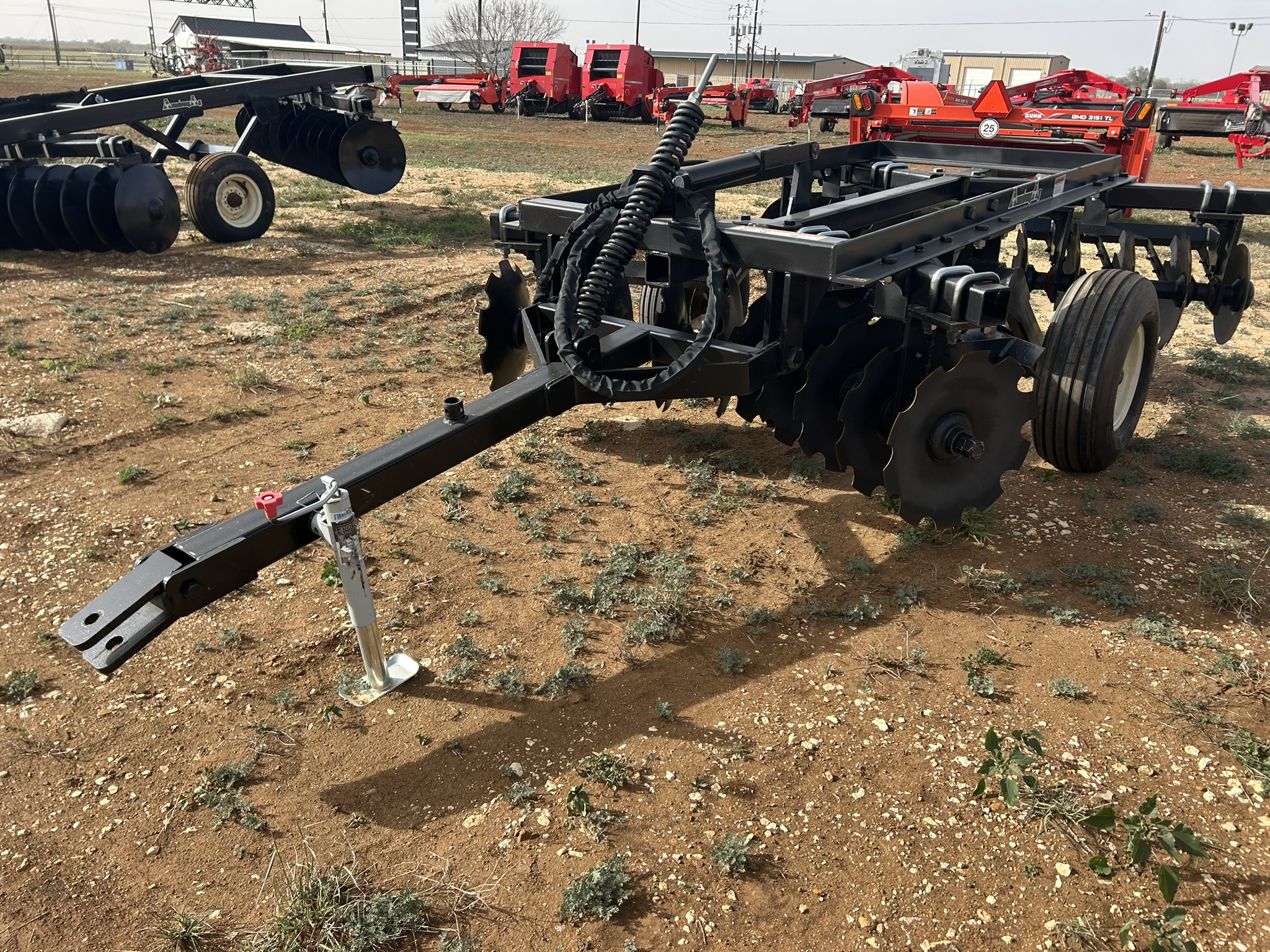 2024 Armstrong Ag 8' Super Heavy Duty Pull Type Disc - DHDP2022-X