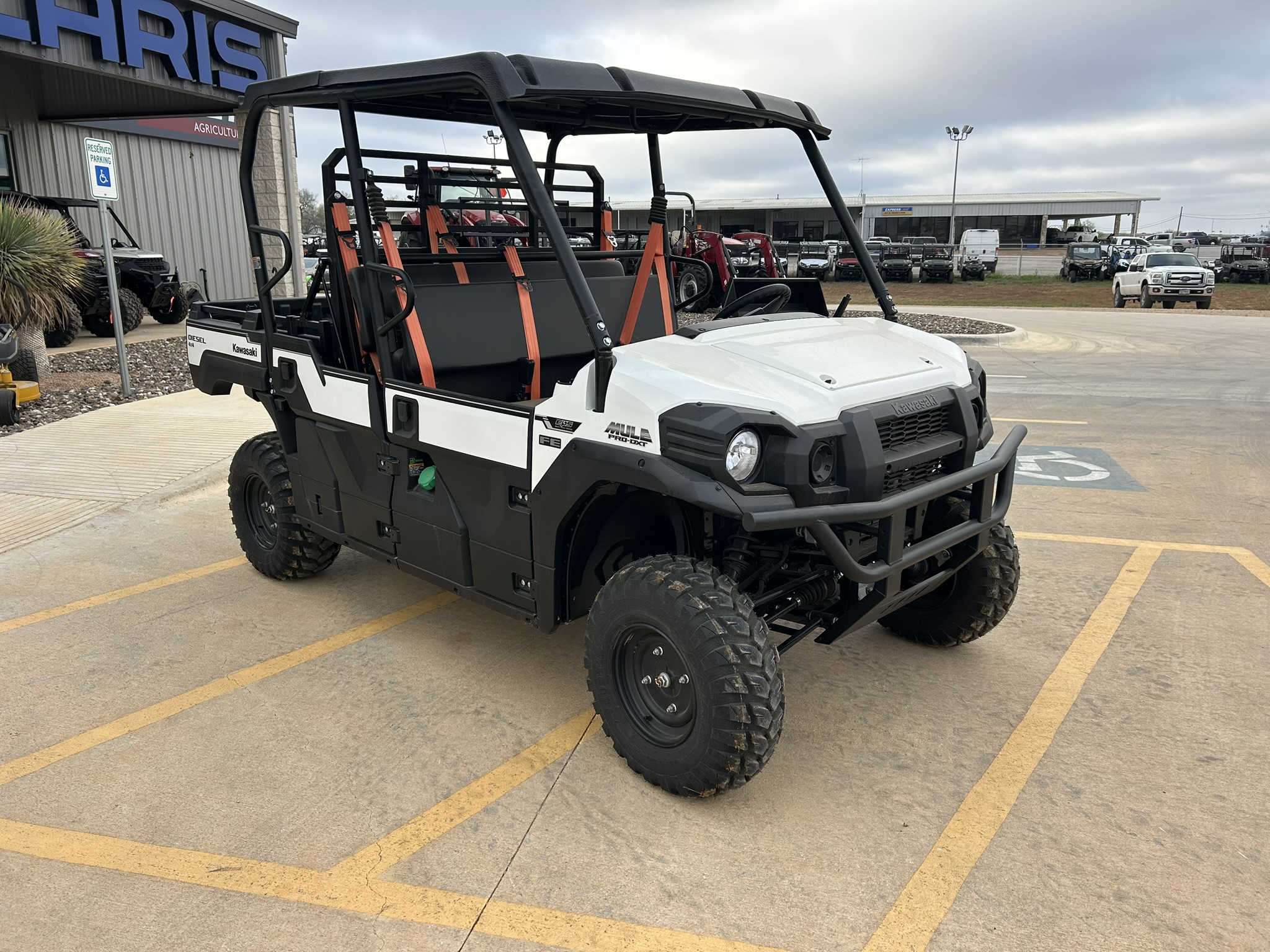 2025 Kawasaki Mule™ PRO-DXT™ FE EPS - Photo 9