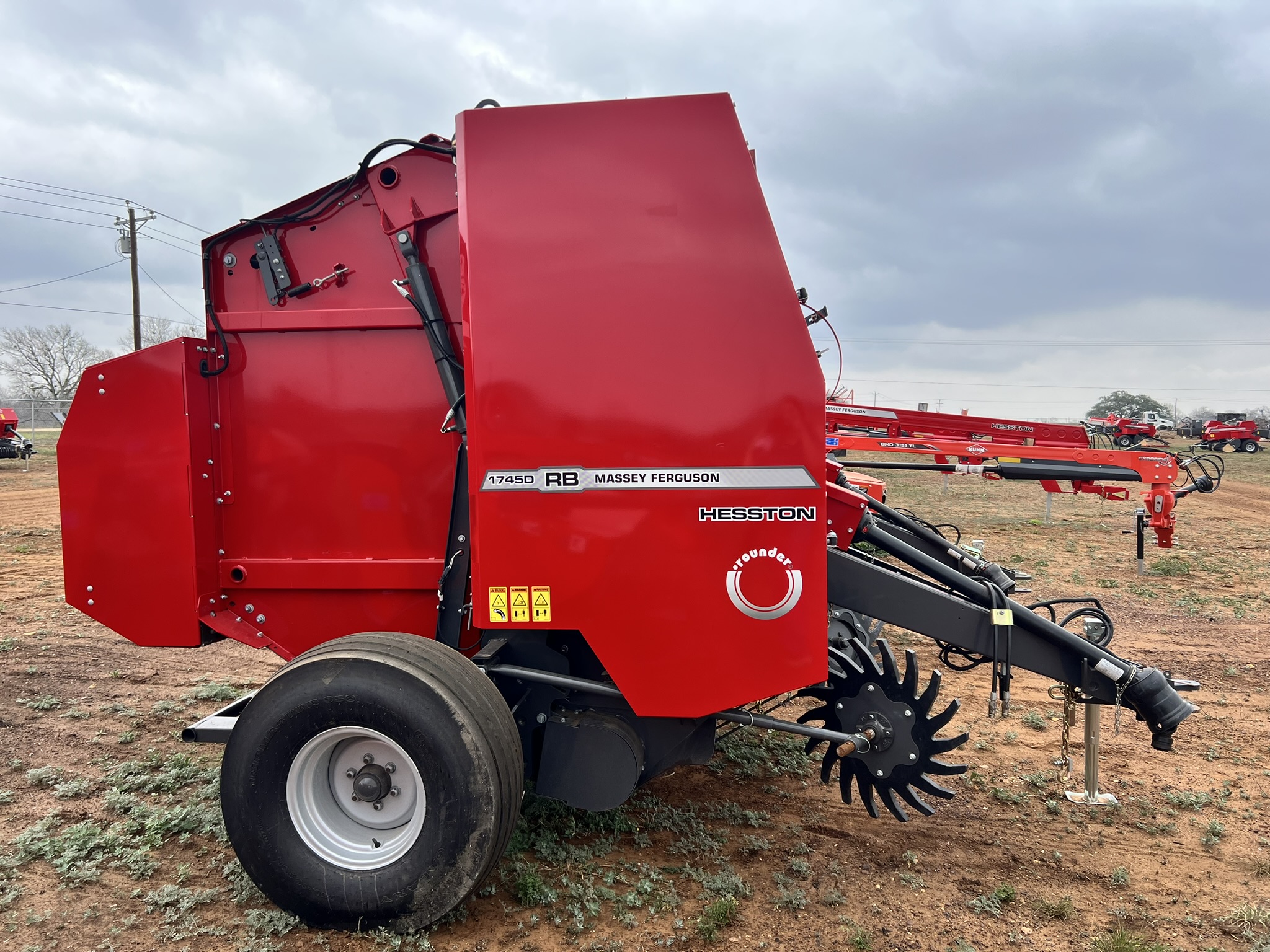 2025 Massey Ferguson MF 1745 D Round Baler - Photo 7