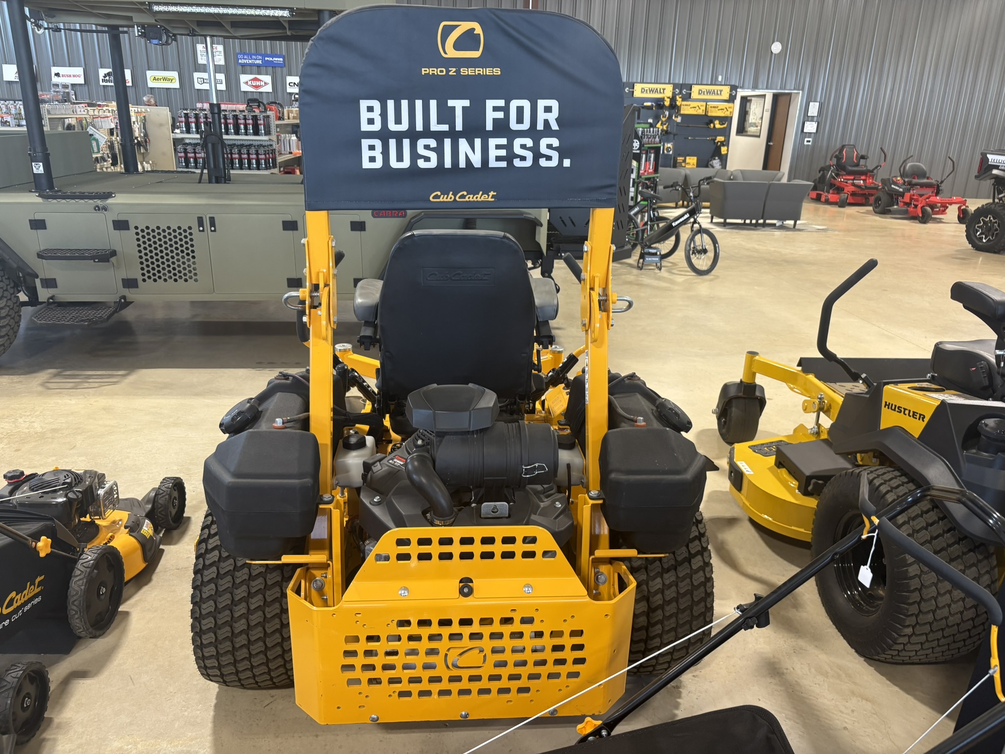 2024 Cub Cadet PRO Z 972 L EFI - Photo 5