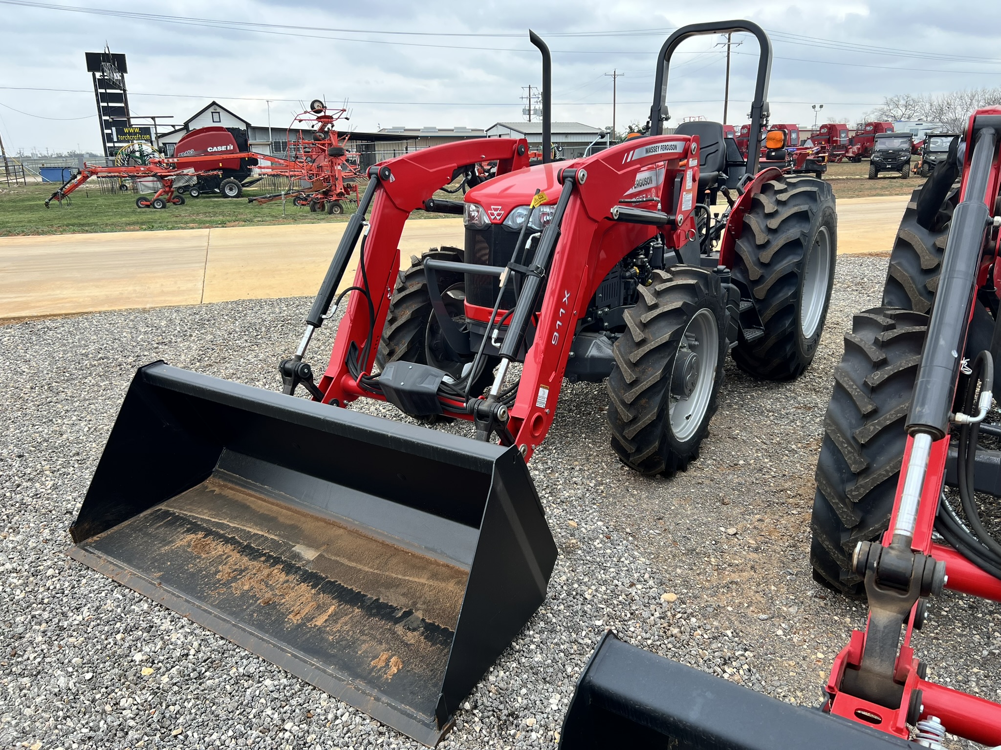 2024 Massey Ferguson 2600H Series 2607H 4WD